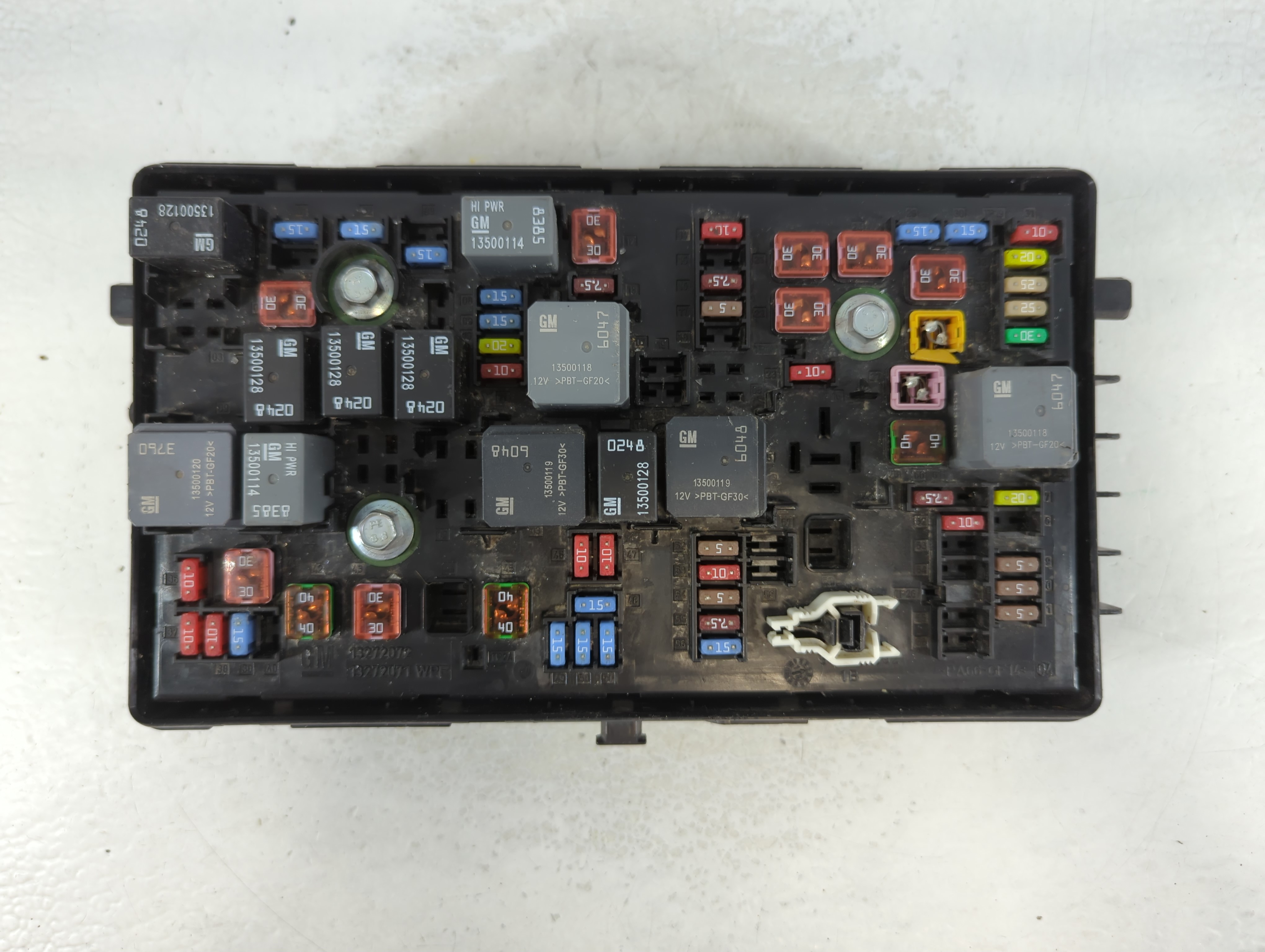 2003-2007 Chevrolet Express 2500 Fusebox Fuse Box Relay Module 23126639 1079073 - Oemusedautoparts1.com