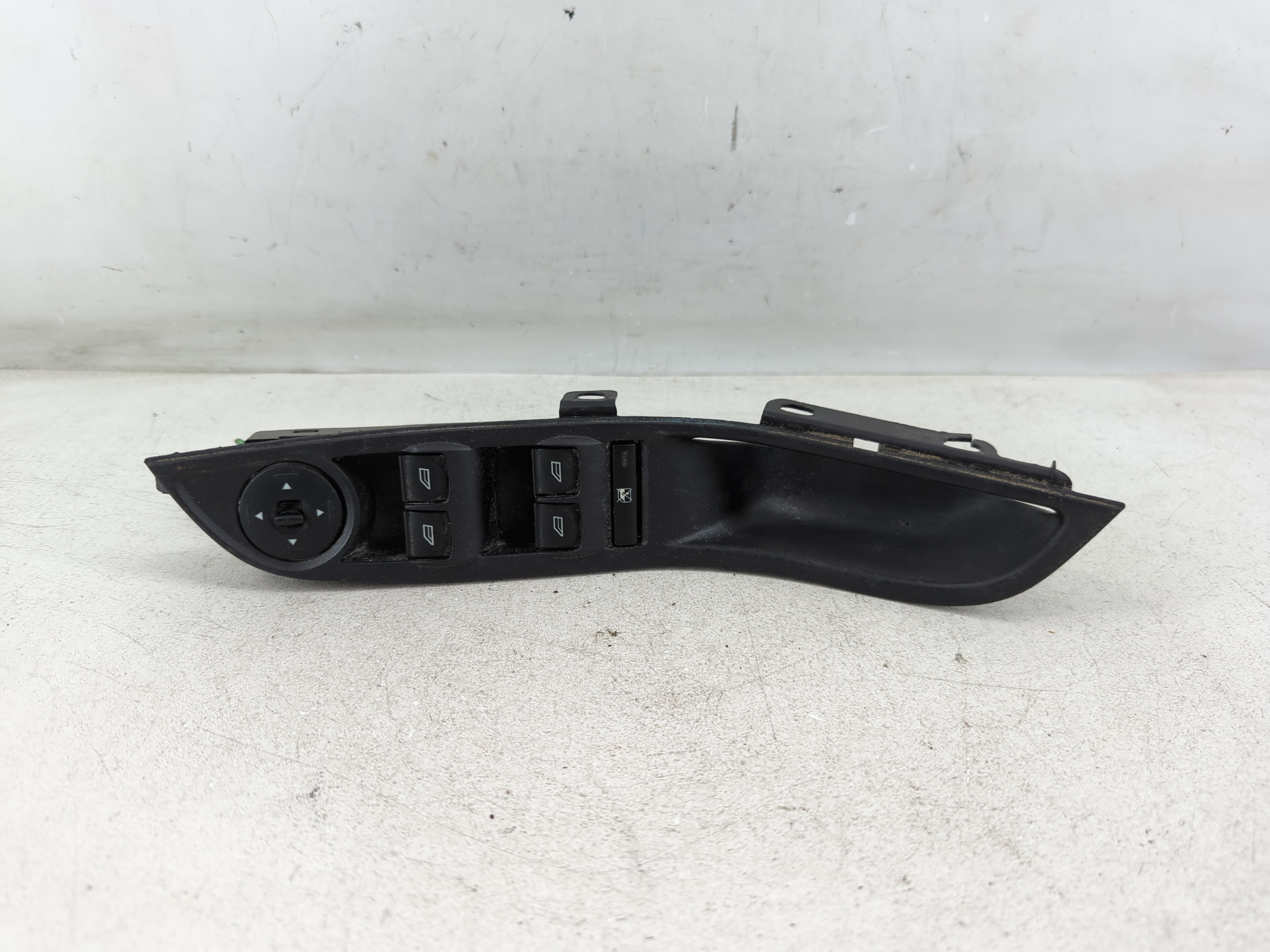 2012-2018 Ford Focus Driver Left Door Master Power Window Switch 1079079 - Oemusedautoparts1.com