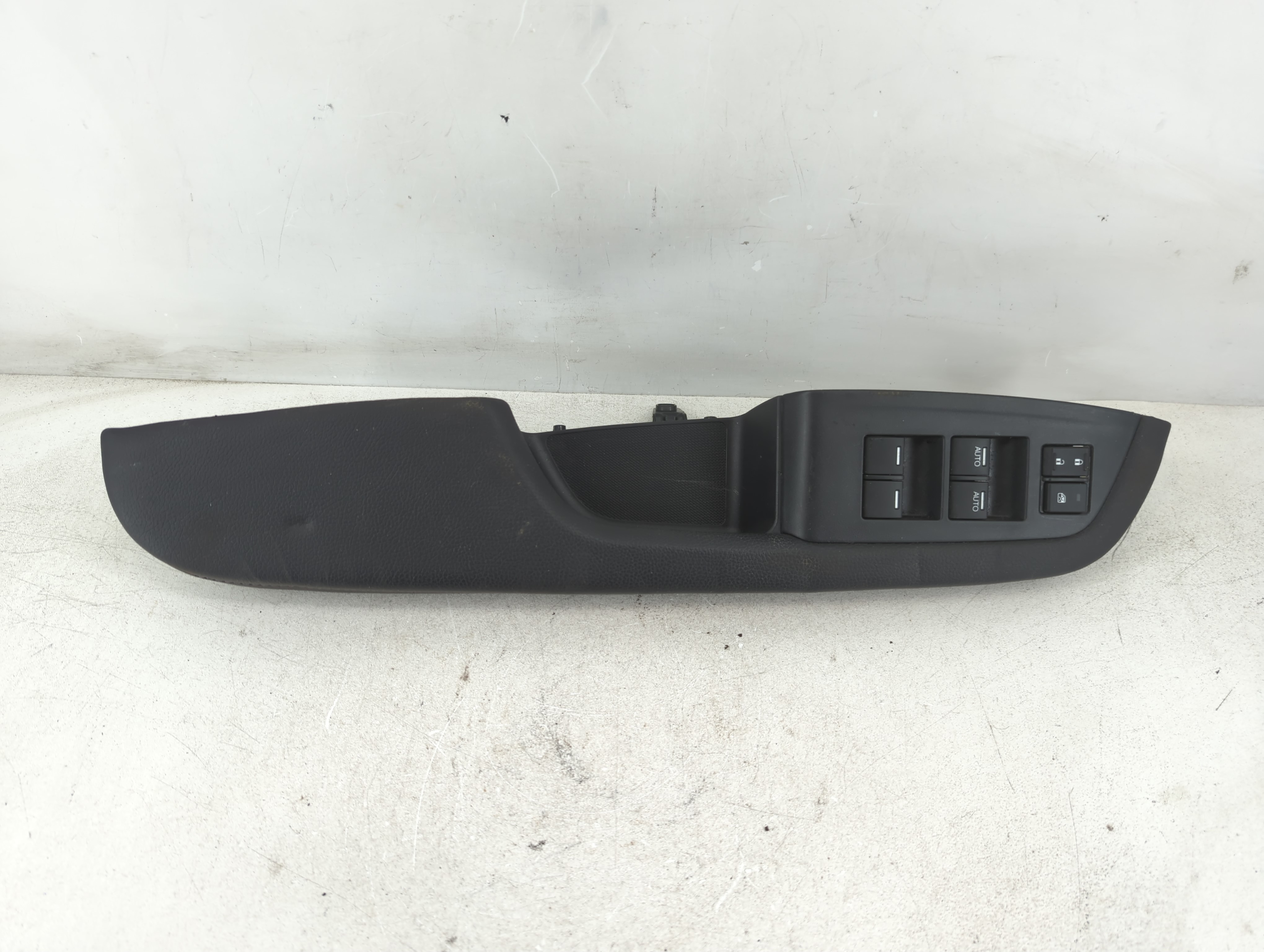 2019-2022 Honda Passport Driver Left Door Master Power Window Switch 1079108 - Oemusedautoparts1.com
