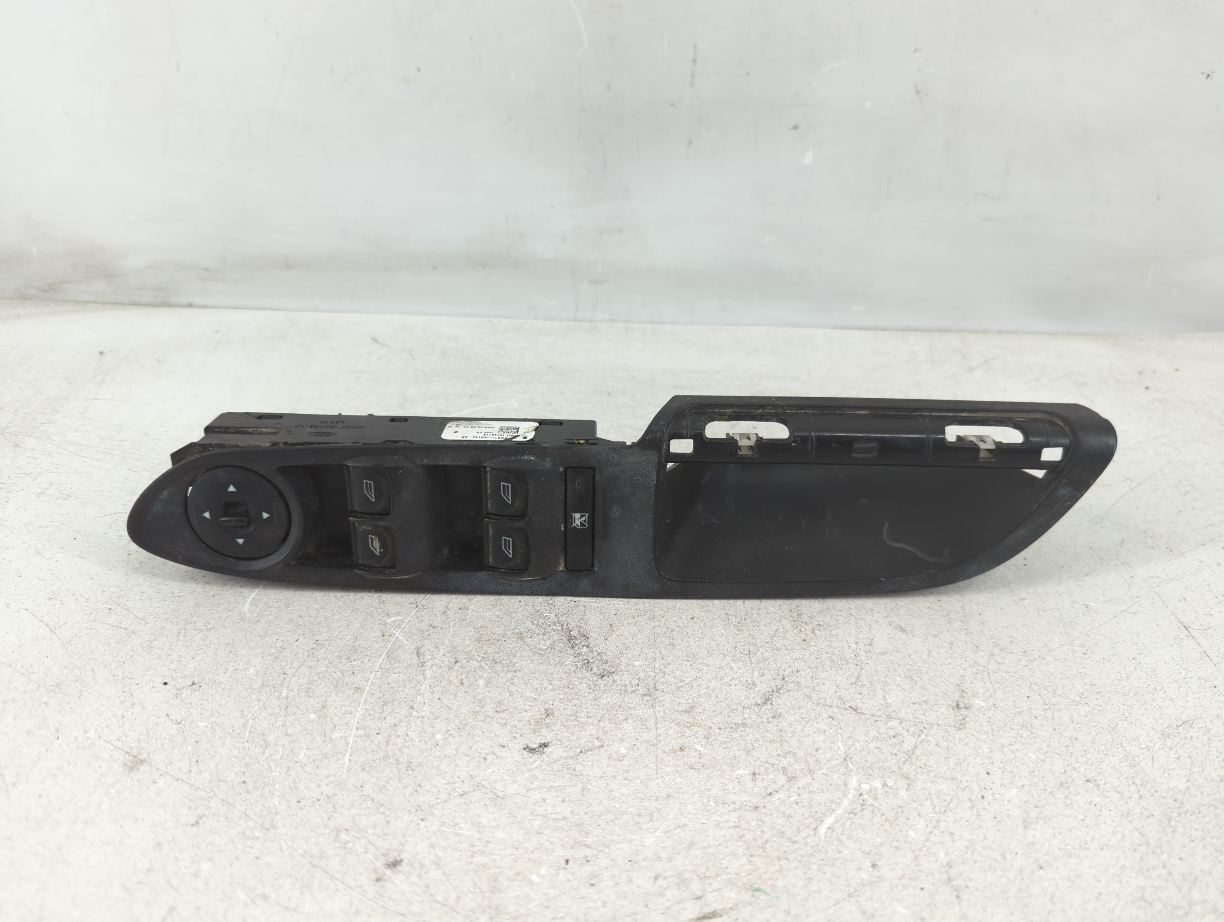 Picture of 2017-2019 Ford Escape Driver Left Door Master Power Window Switch 1079125