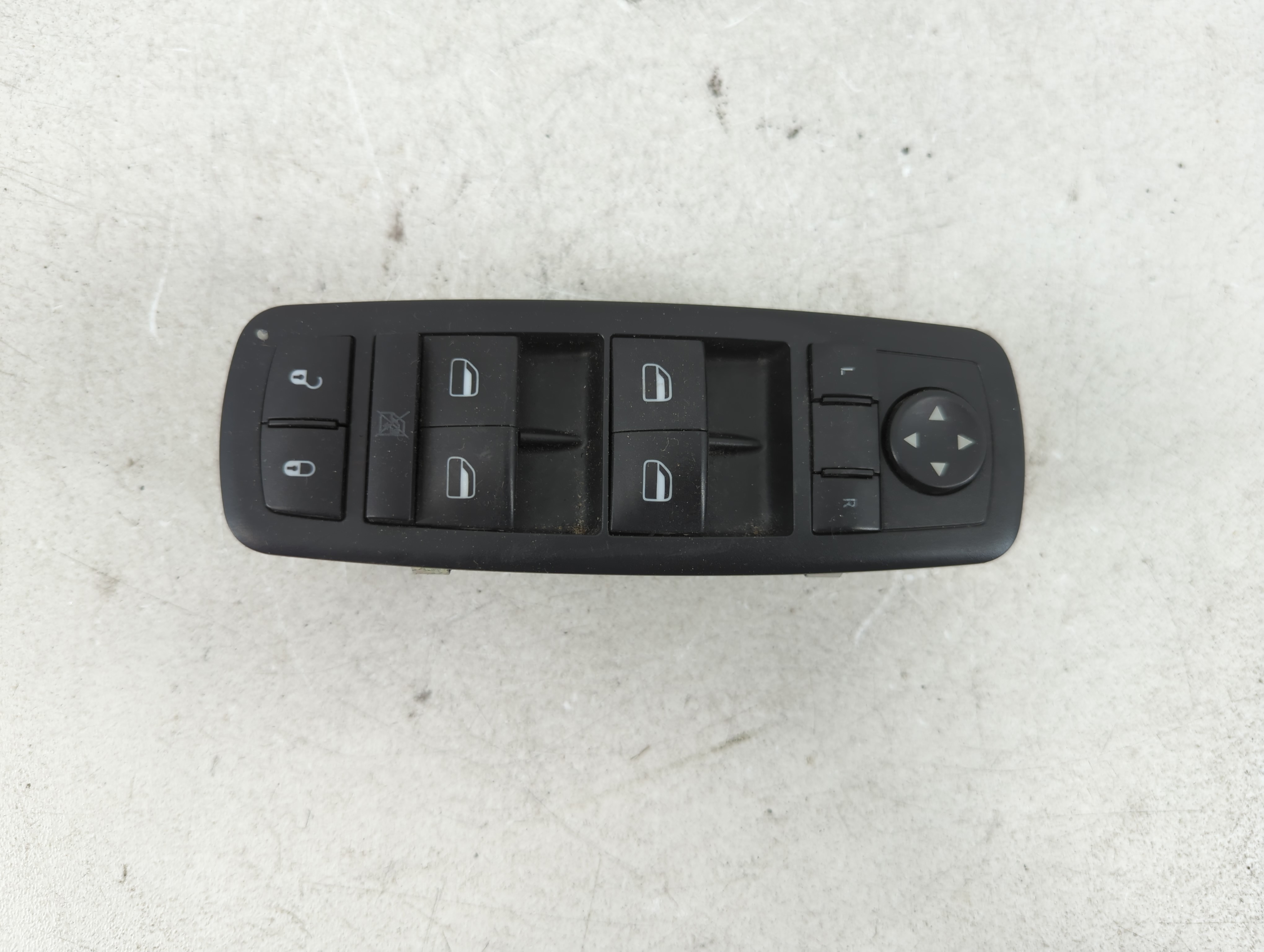 2014-2016 Jeep Cherokee Driver Left Door Master Power Window Switch 1079130 - Oemusedautoparts1.com