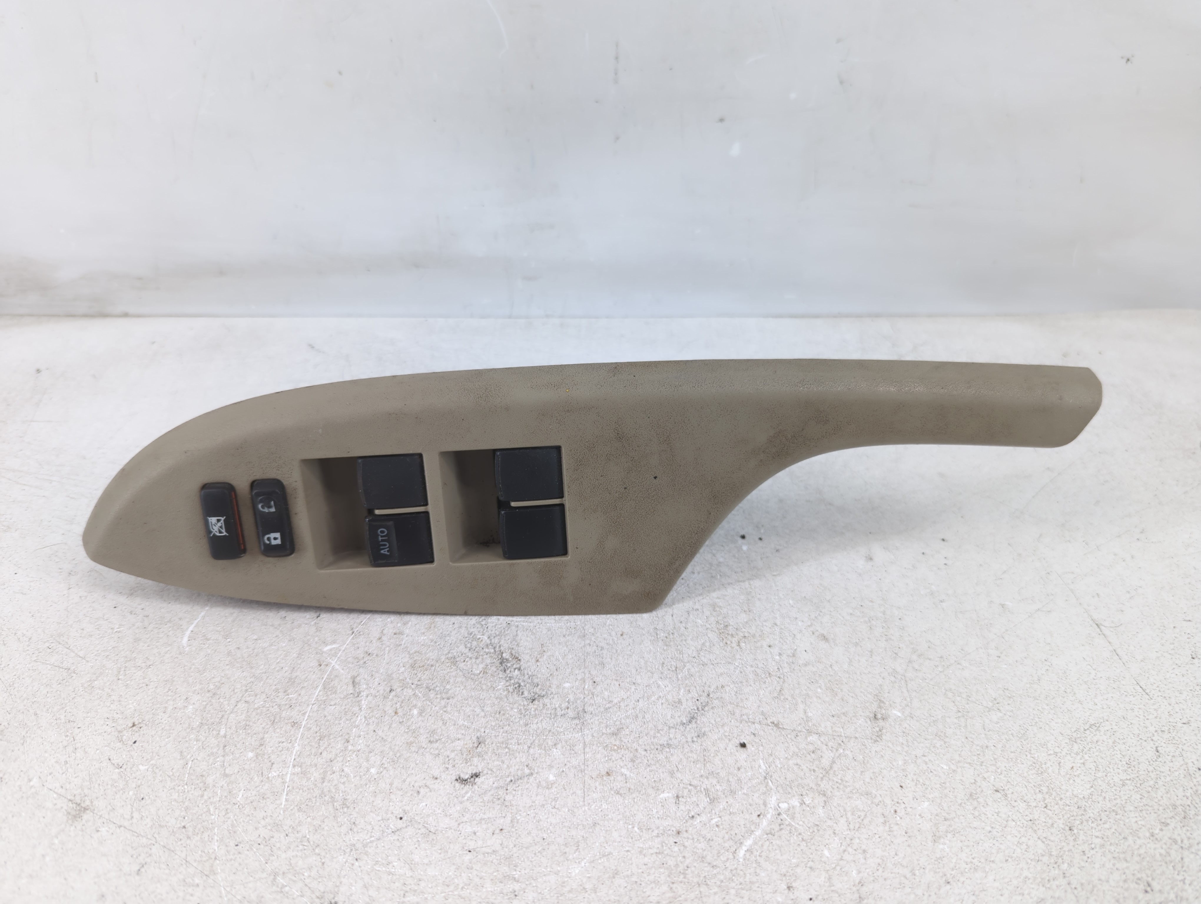 2009-2013 Toyota Corolla Driver Left Door Master Power Window Switch 1079131 - Oemusedautoparts1.com