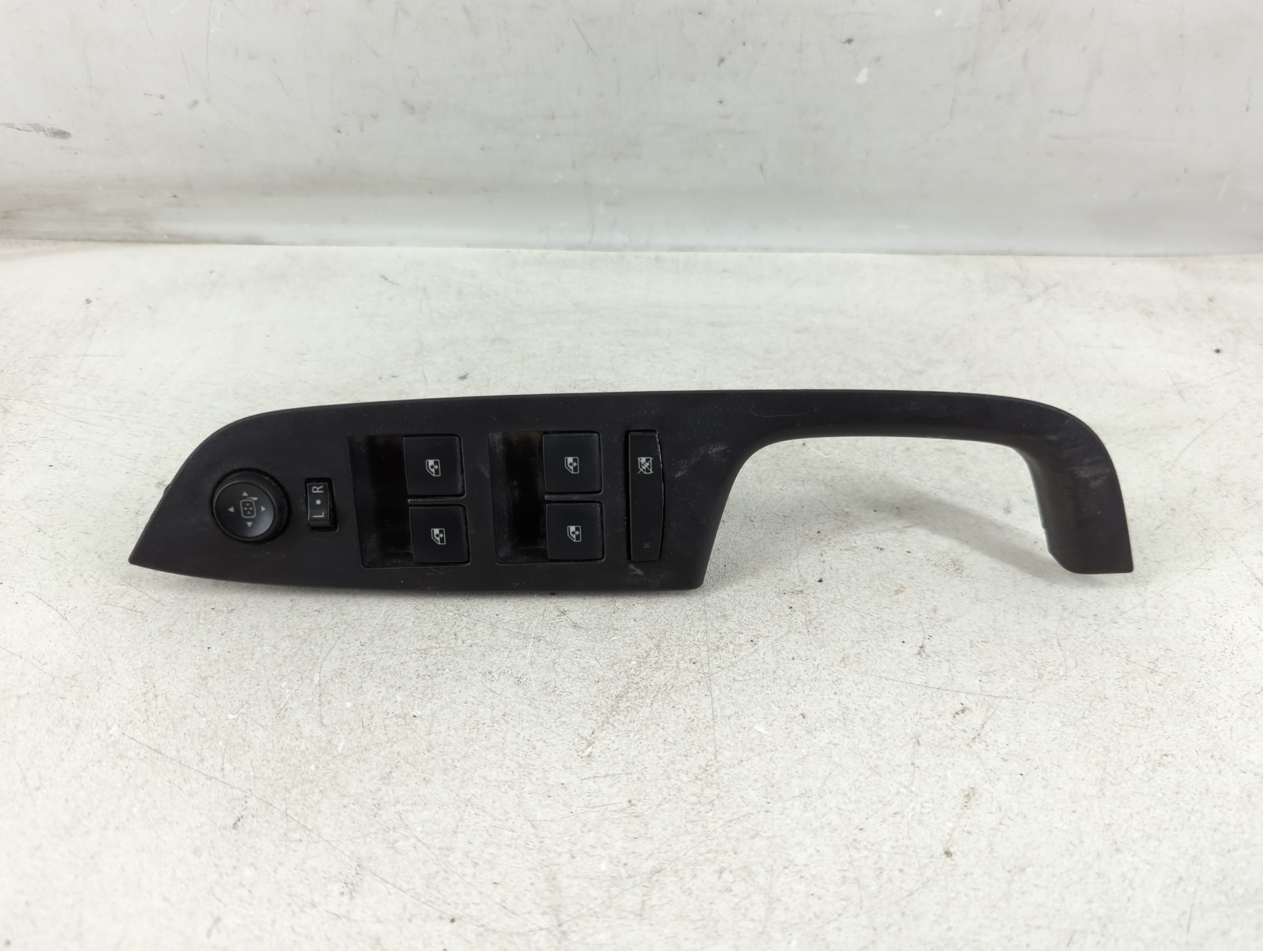 Picture of 2010-2017 Gmc Terrain Driver Left Door Master Power Window Switch 1079198