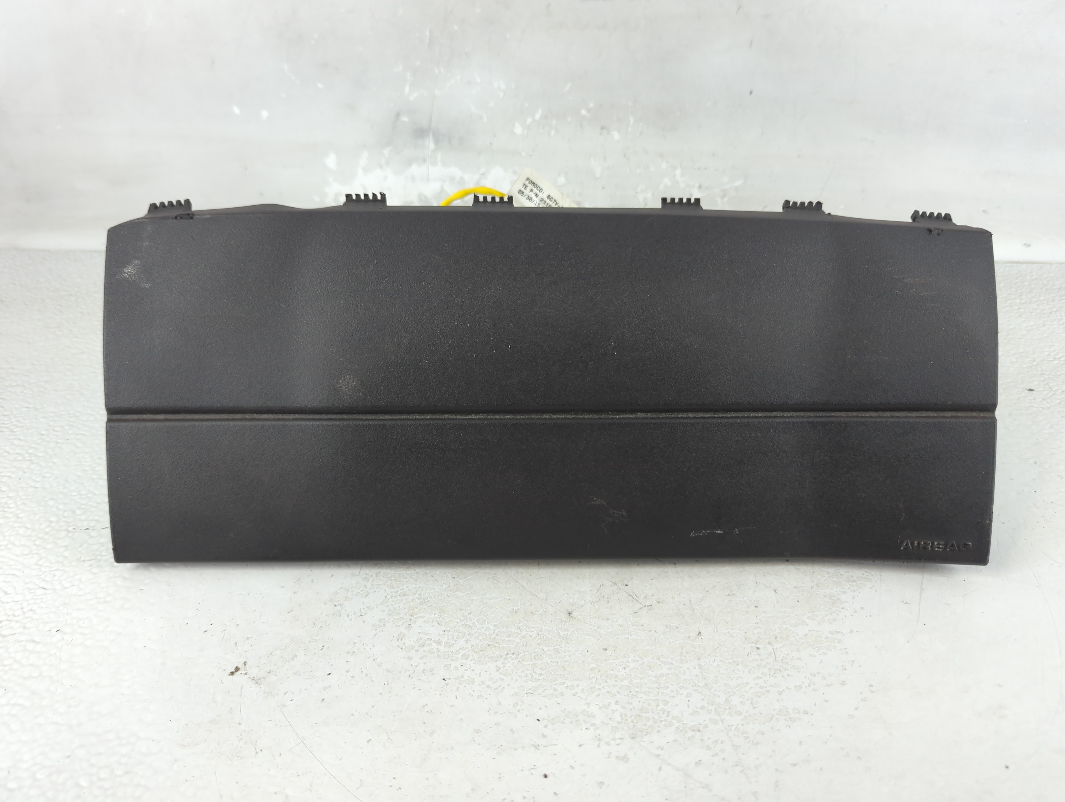 2005-2009 Ford Mustang Air Bag Passenger Right Dashboard Oem 1079207 - Oemusedautoparts1.com