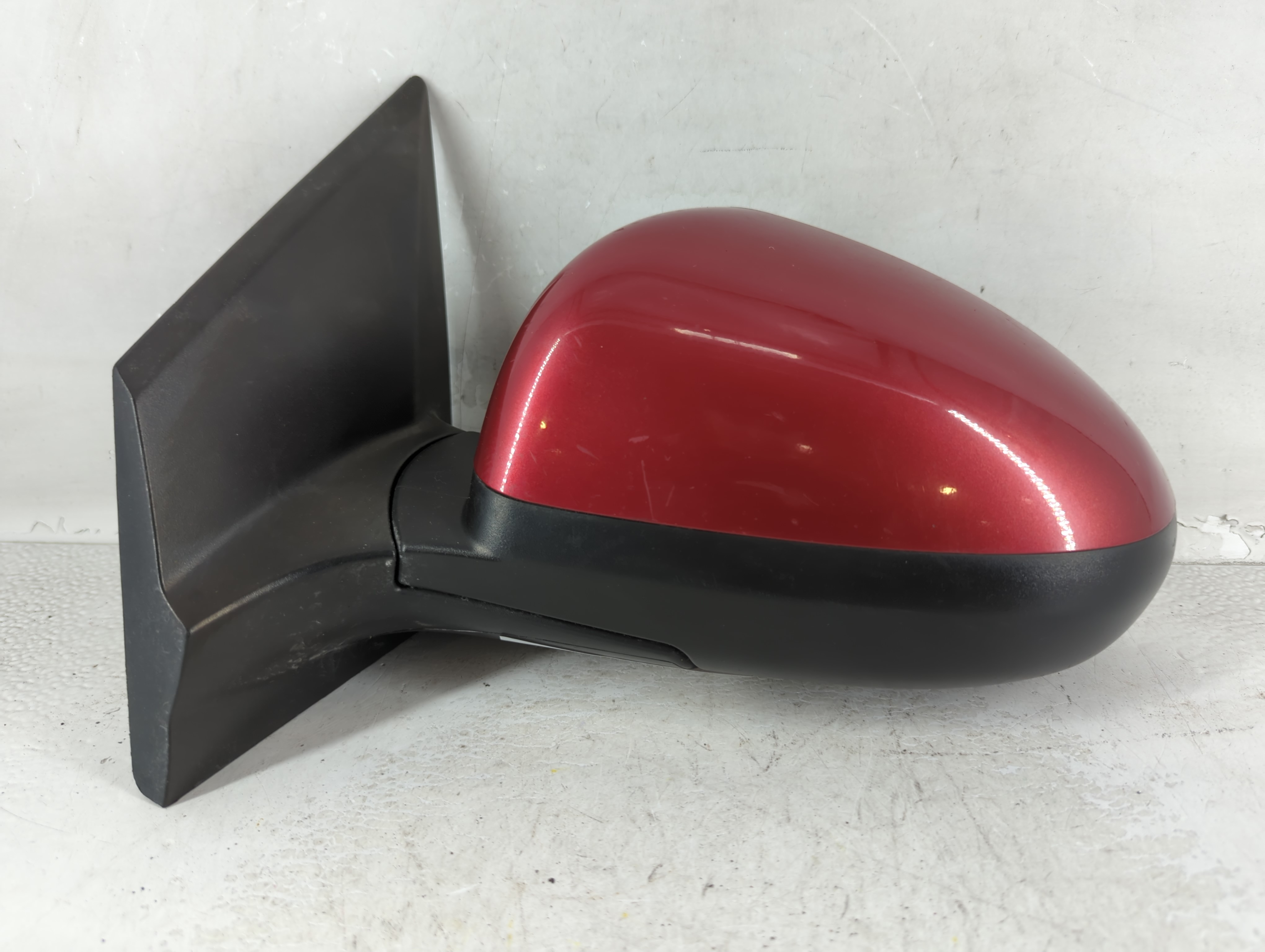 2013-2014 Chevrolet Sonic Driver Left Side View Power Door Mirror Red 1079225 - Oemusedautoparts1.com