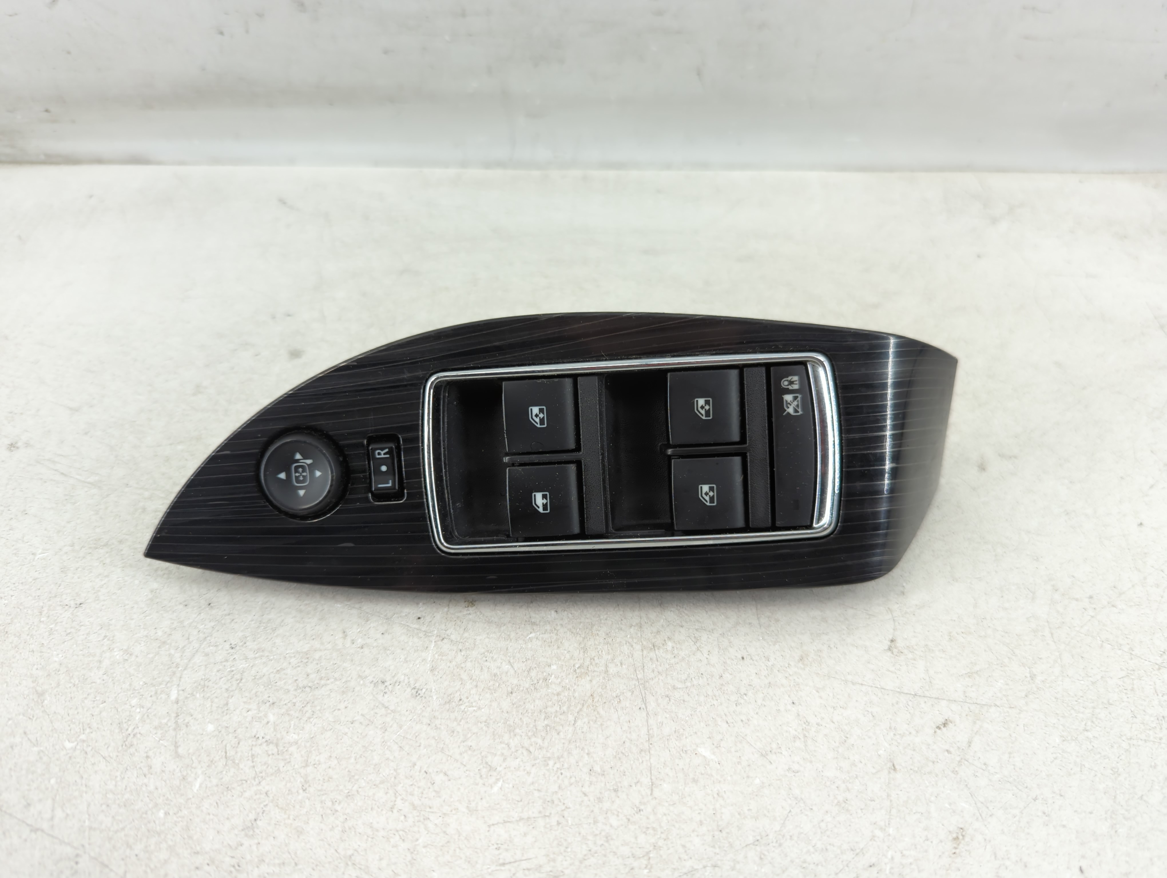 2014-2020 Chevrolet Impala Driver Left Door Master Power Window Switch 1079254 - Oemusedautoparts1.com