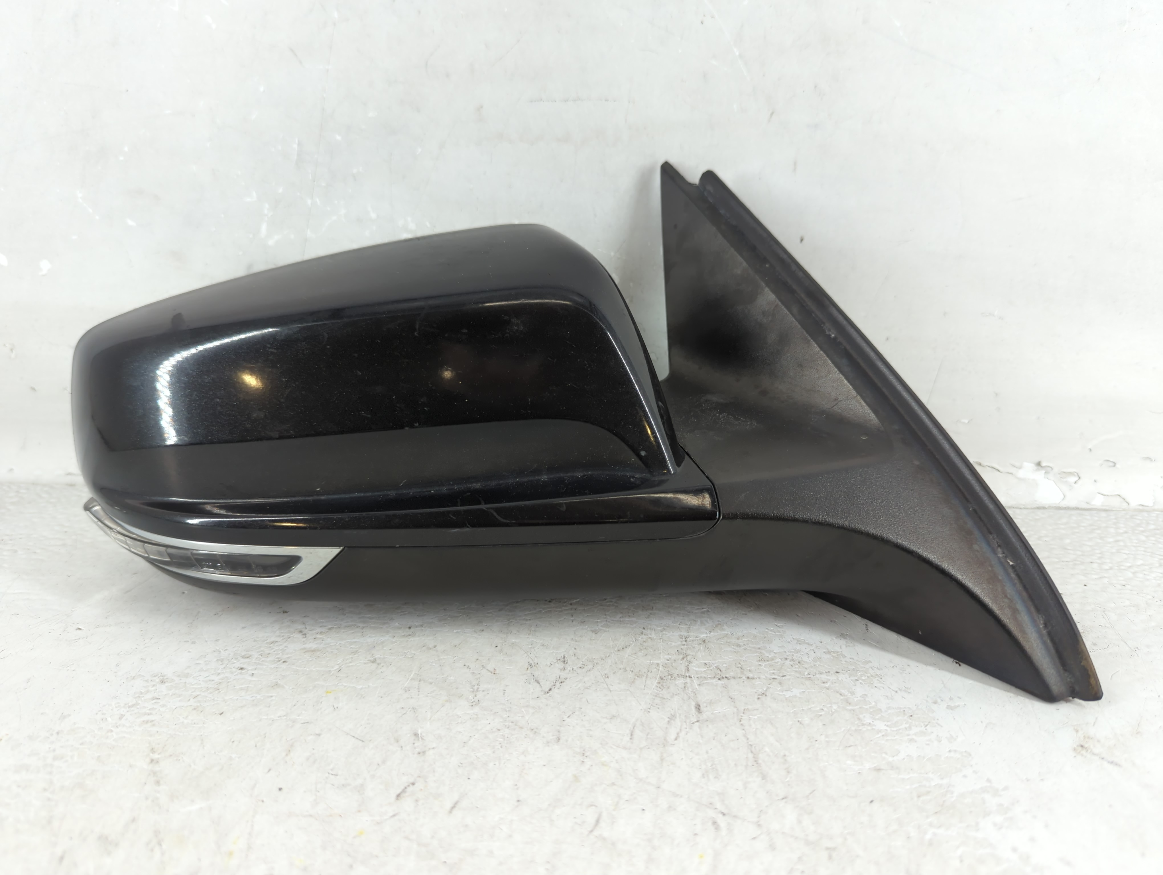 2014-2016 Chevrolet Malibu Passenger Right Side View Power Door Mirror 1079258 - Oemusedautoparts1.com