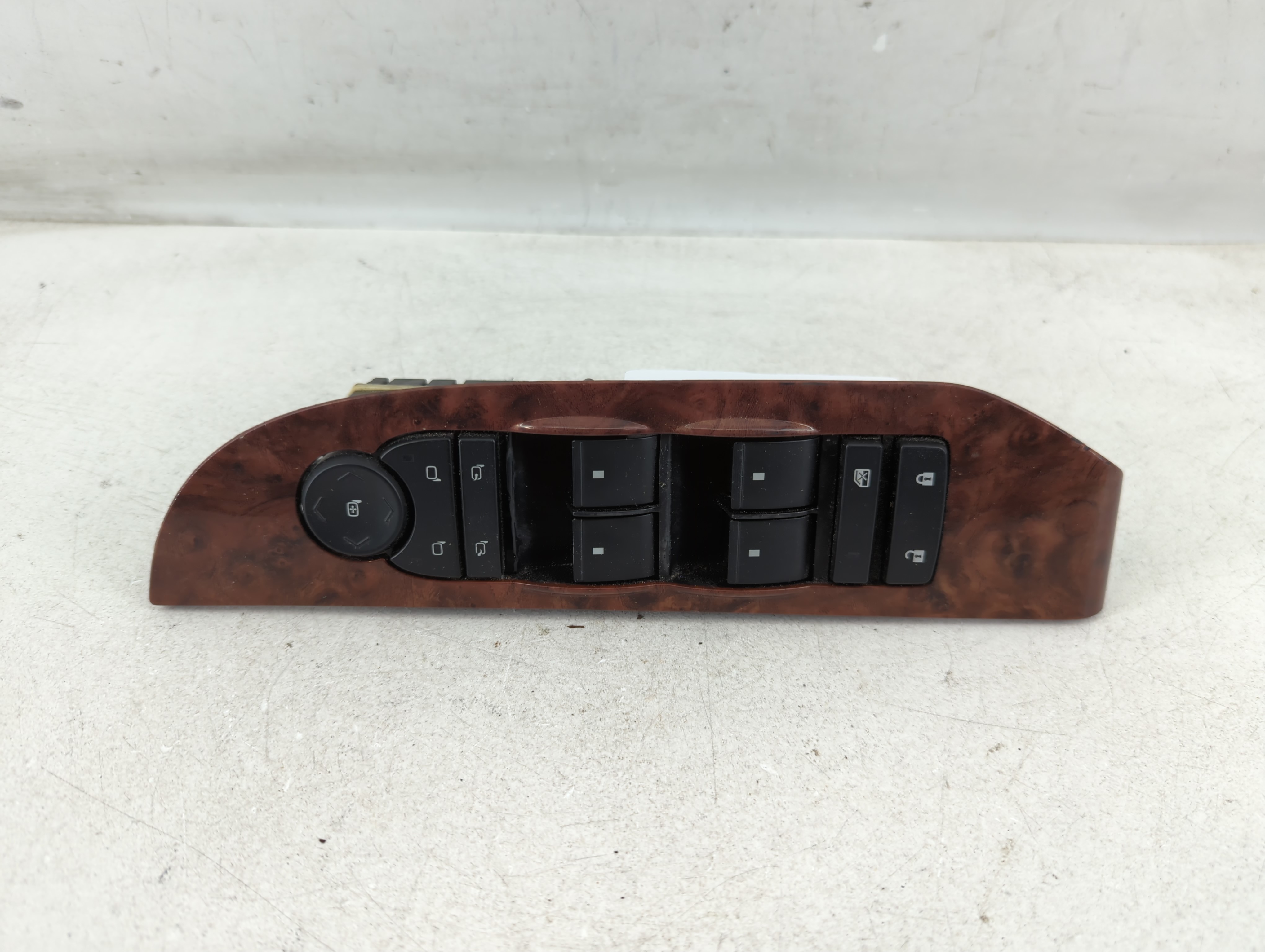 2007 Chevrolet Silverado 2500 Driver Left Door Master Power Window Switch 1079277 - Oemusedautoparts1.com