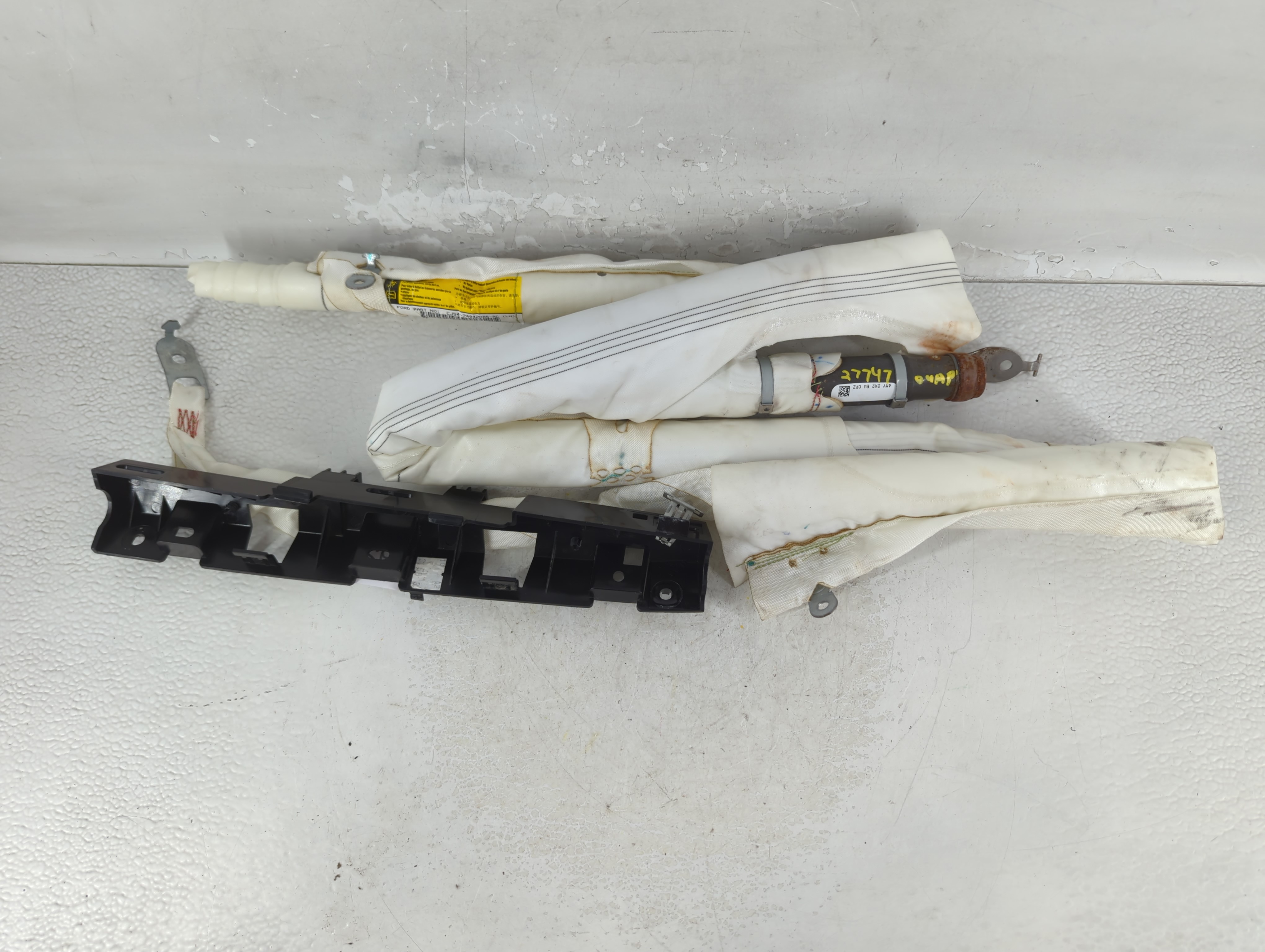 2013-2014 Ford Escape Passenger Curtain Air Bag Oem 1079285 - Oemusedautoparts1.com
