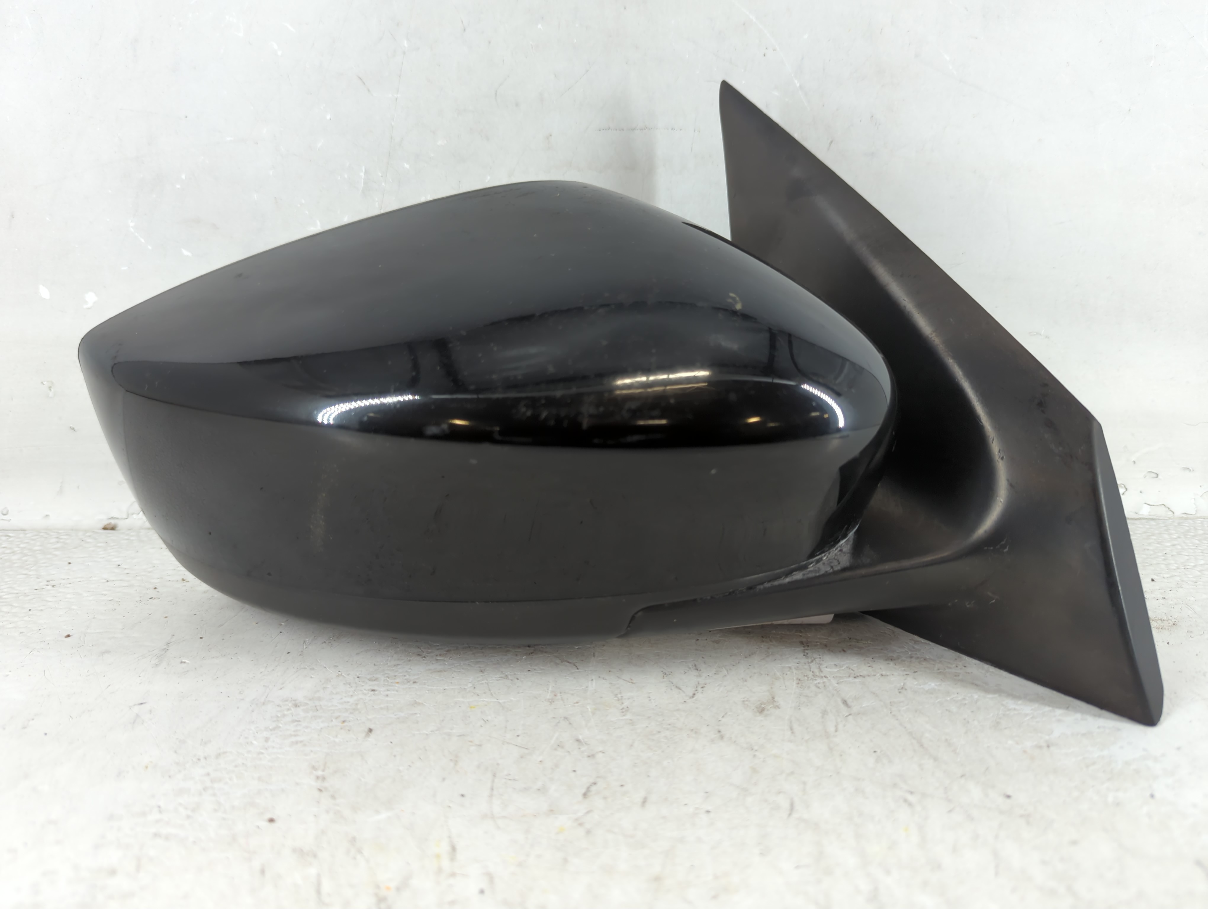 2015-2019 Nissan Versa Passenger Right Side View Power Door Mirror Black 1079301 - Oemusedautoparts1.com