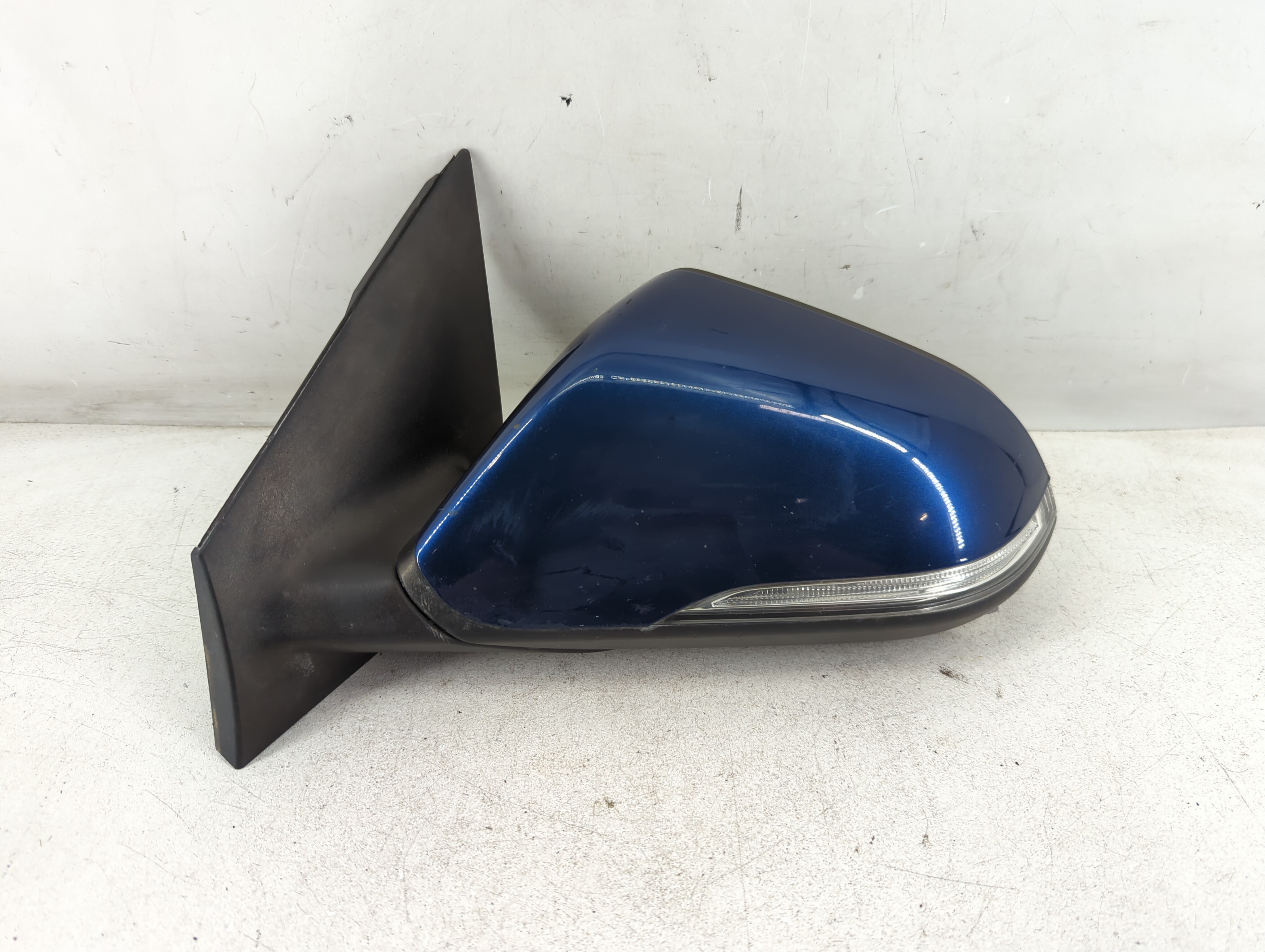 2015 Hyundai Sonata Driver Left Side View Power Door Mirror Dark Blue 1079321 - Oemusedautoparts1.com