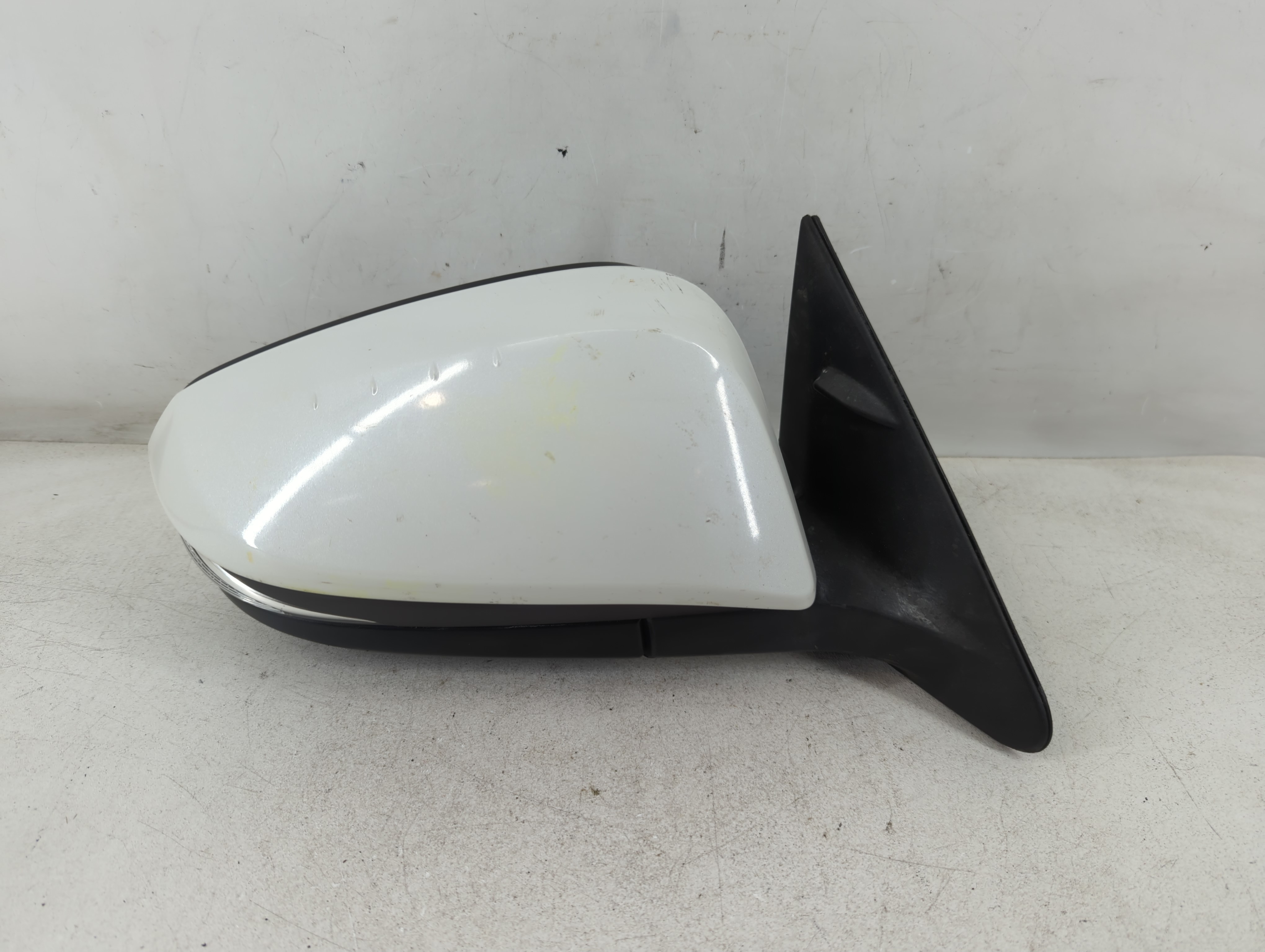2014-2019 Toyota Highlander Passenger Right Side View Power Door Mirror 1079325 - Oemusedautoparts1.com