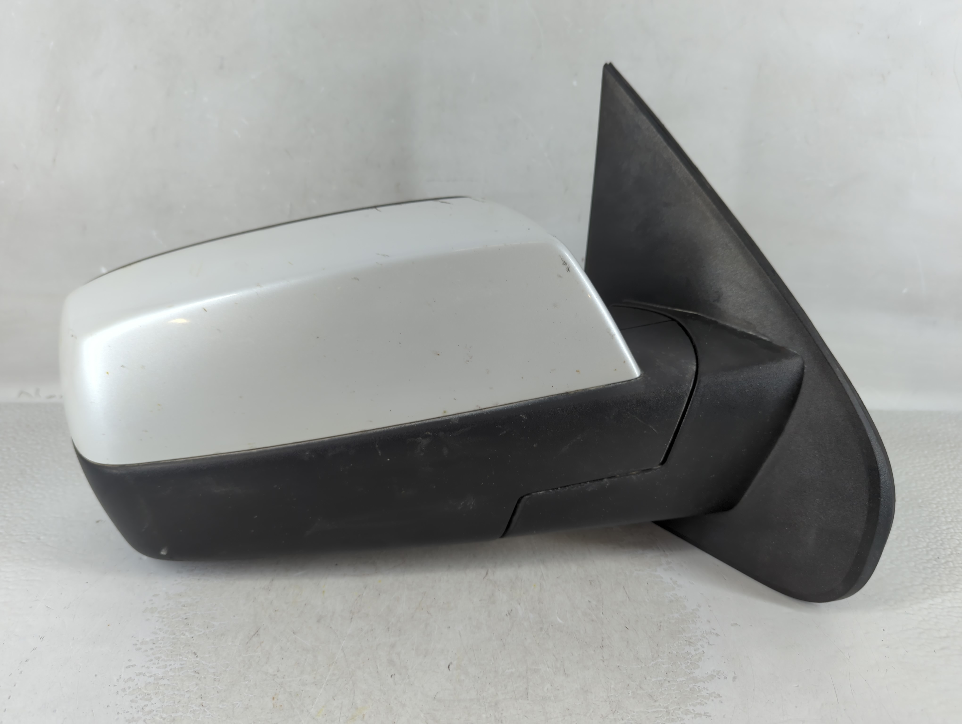2014 Chevrolet Silverado 1500 Passenger Right Side View Power Door Mirror 1079346 - Oemusedautoparts1.com
