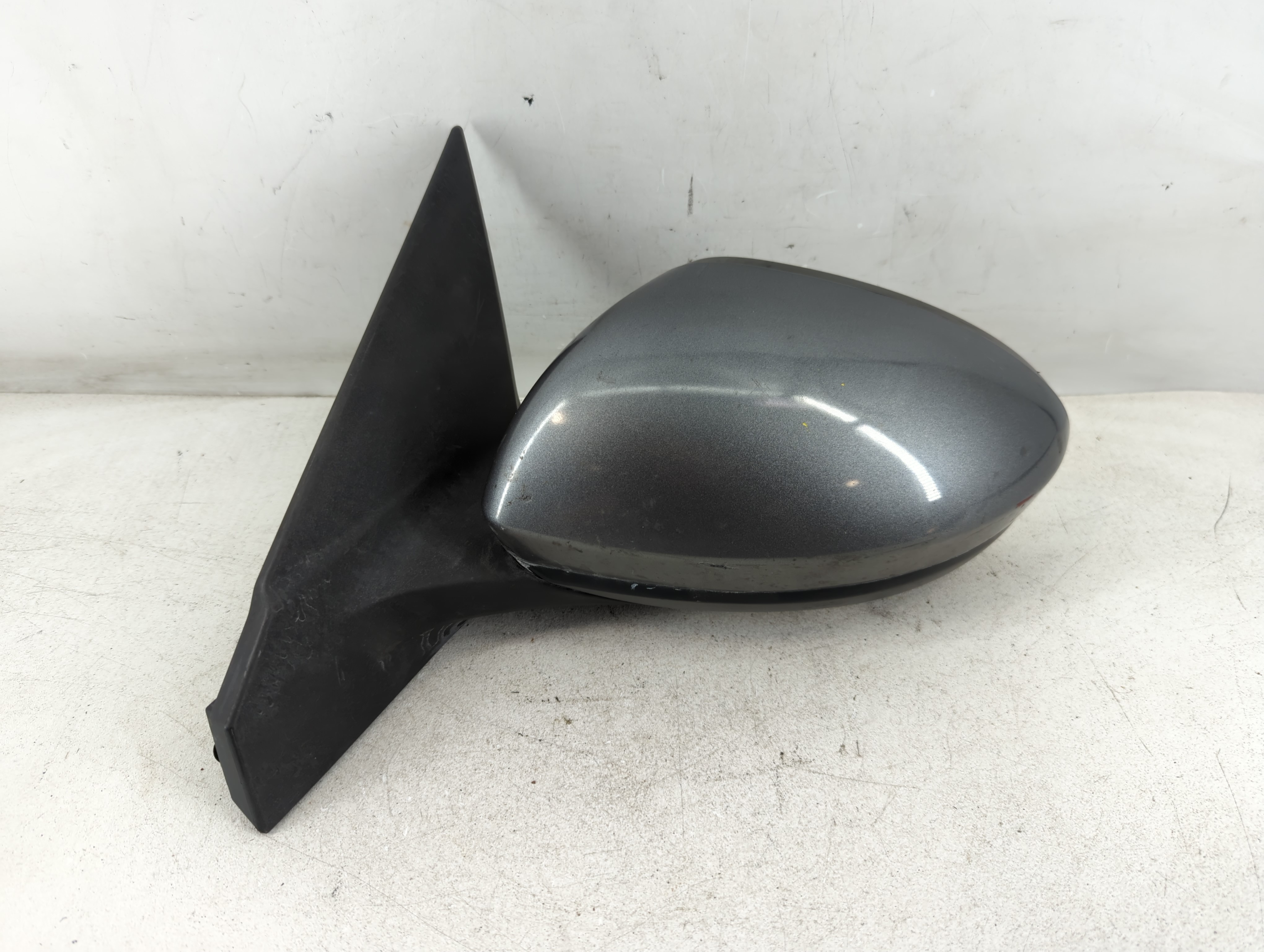 2020-2022 Nissan Sentra Driver Left Side View Power Door Mirror Gray 1079355 - Oemusedautoparts1.com