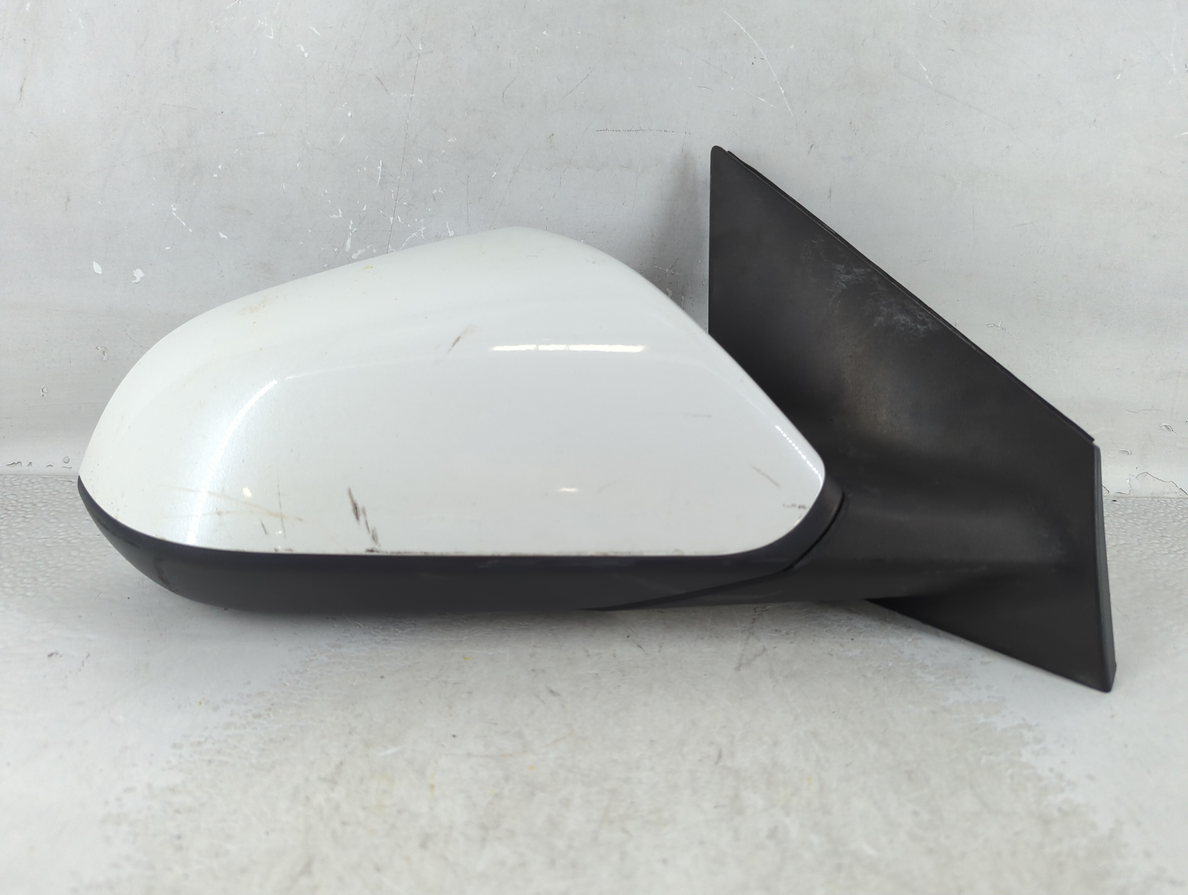 2018-2019 Hyundai Sonata Passenger Right Side View Power Door Mirror 1079358 - Oemusedautoparts1.com