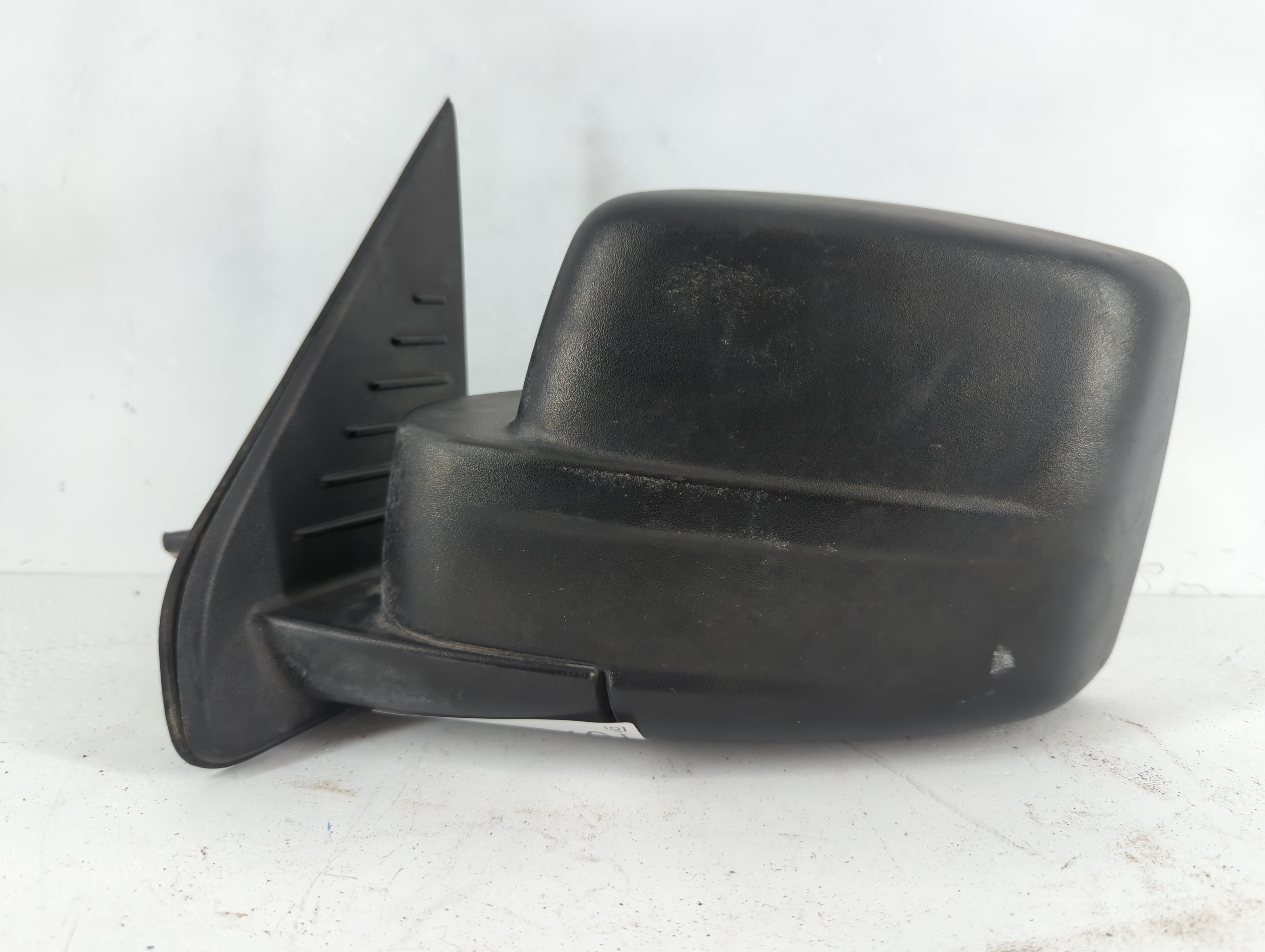 2008-2012 Jeep Liberty Driver Left Side View Power Door Mirror Black 1079412 - Oemusedautoparts1.com