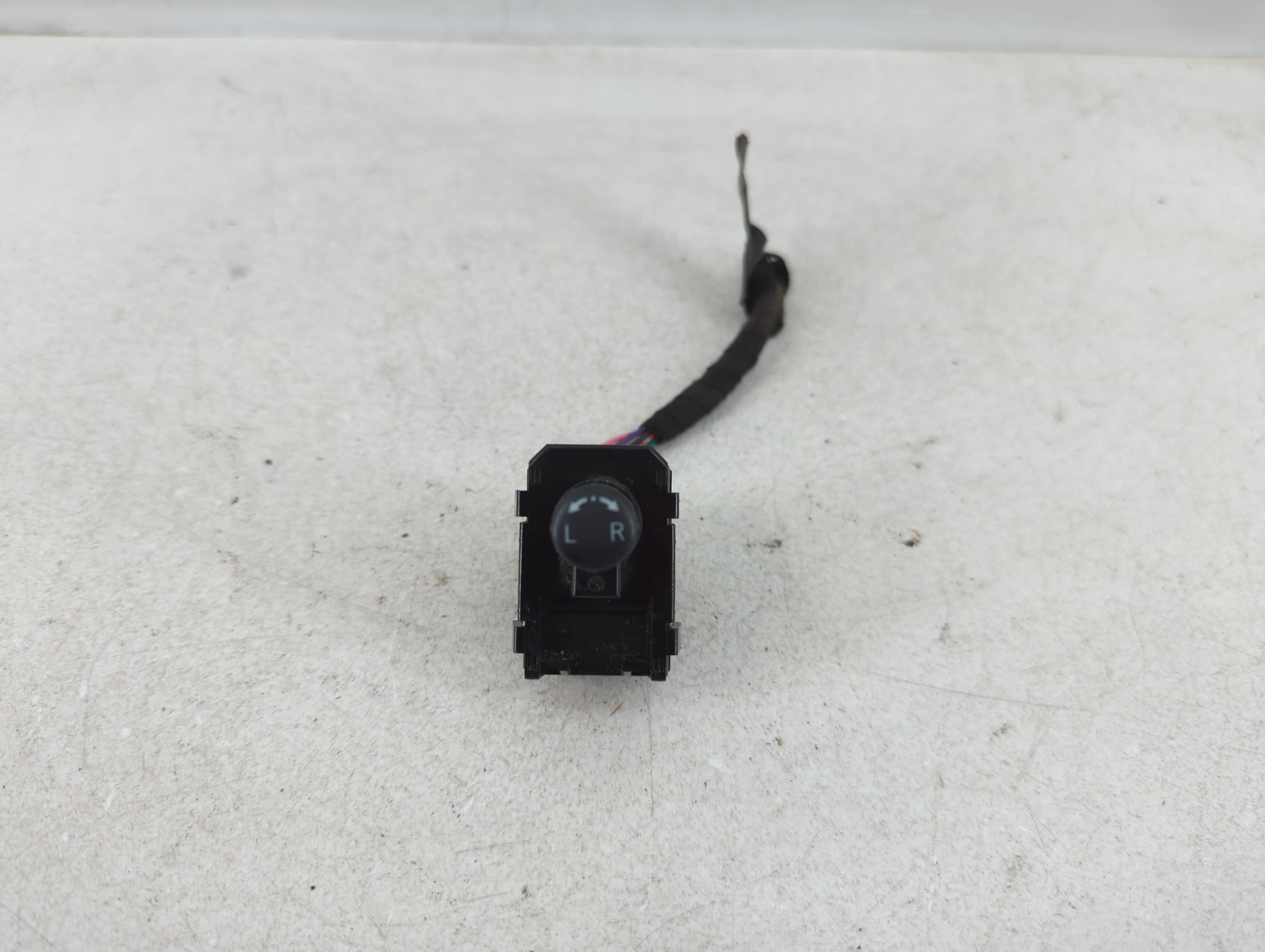 2007-2013 Nissan Altima Driver Left Door Master Power Window Switch 1079474 - Oemusedautoparts1.com