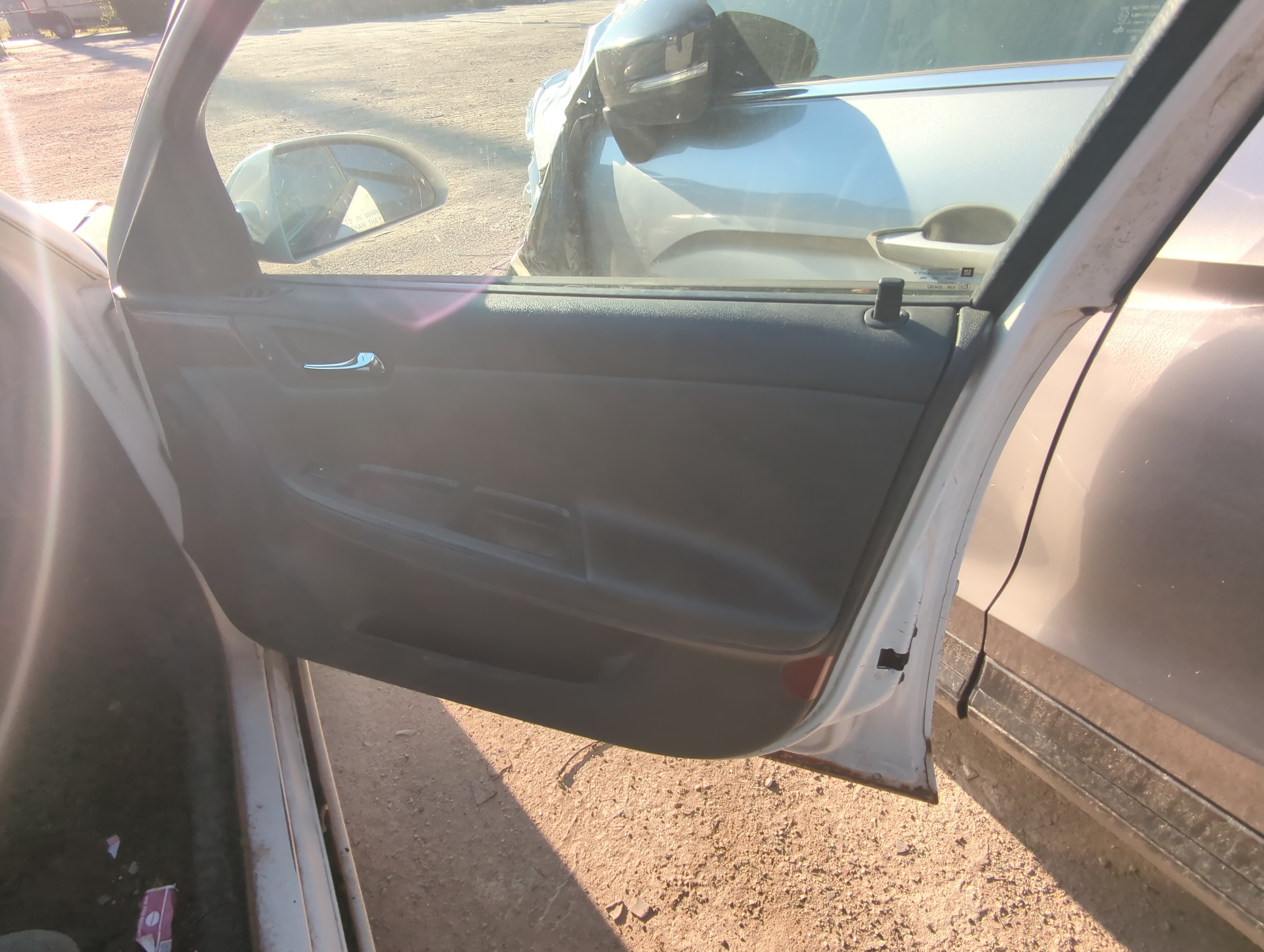 Picture of 2006 Chevrolet Impala Front Right Passenger Interior Door Panel Trim 1079507
