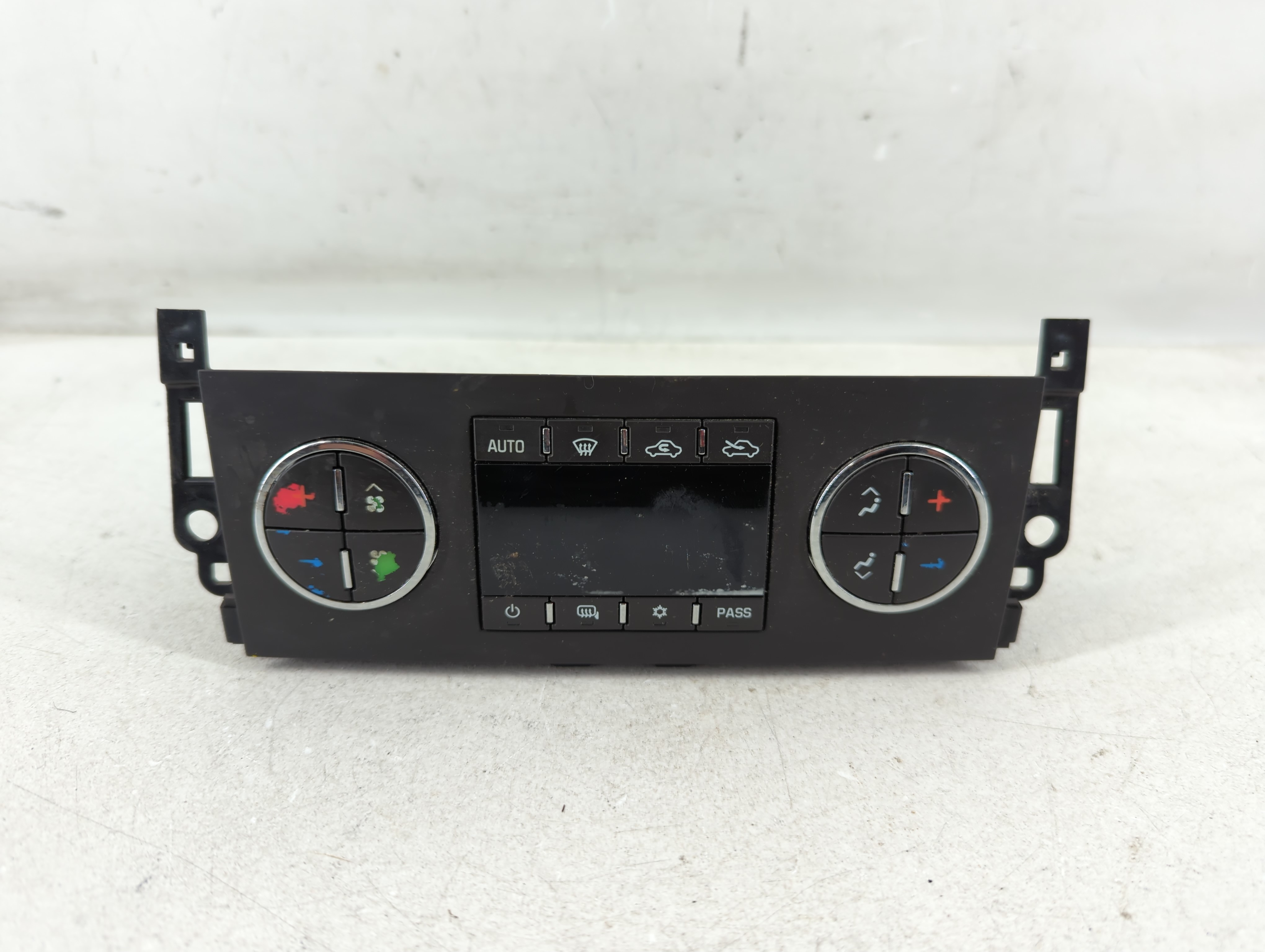2012-2013 Gmc Sierra 1500 Ac Heater Climate Control 20921713 1079857 - Oemusedautoparts1.com