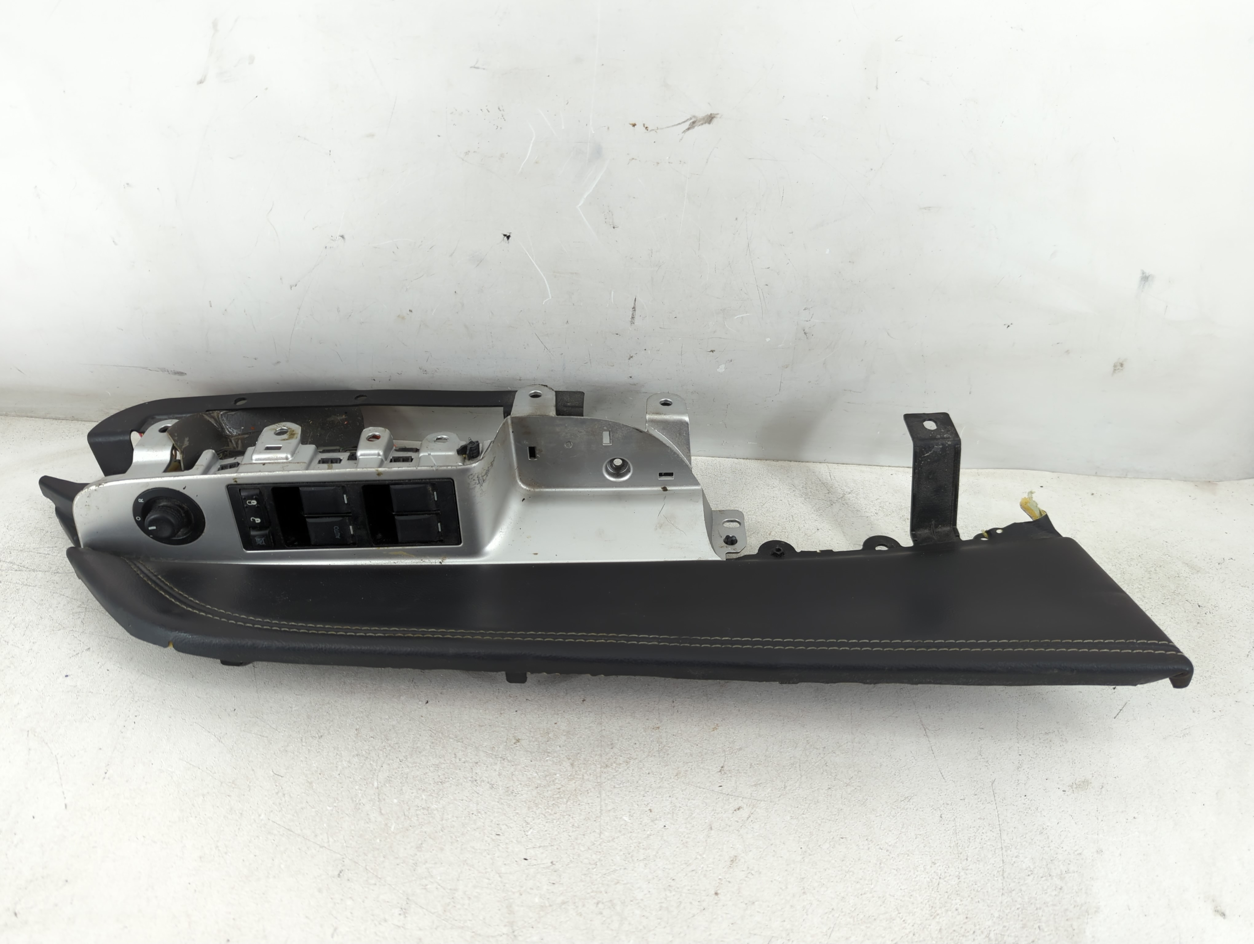 Jeep Compass Driver Left Door Master Power Window Switch 75031141242 1079863 - Oemusedautoparts1.com