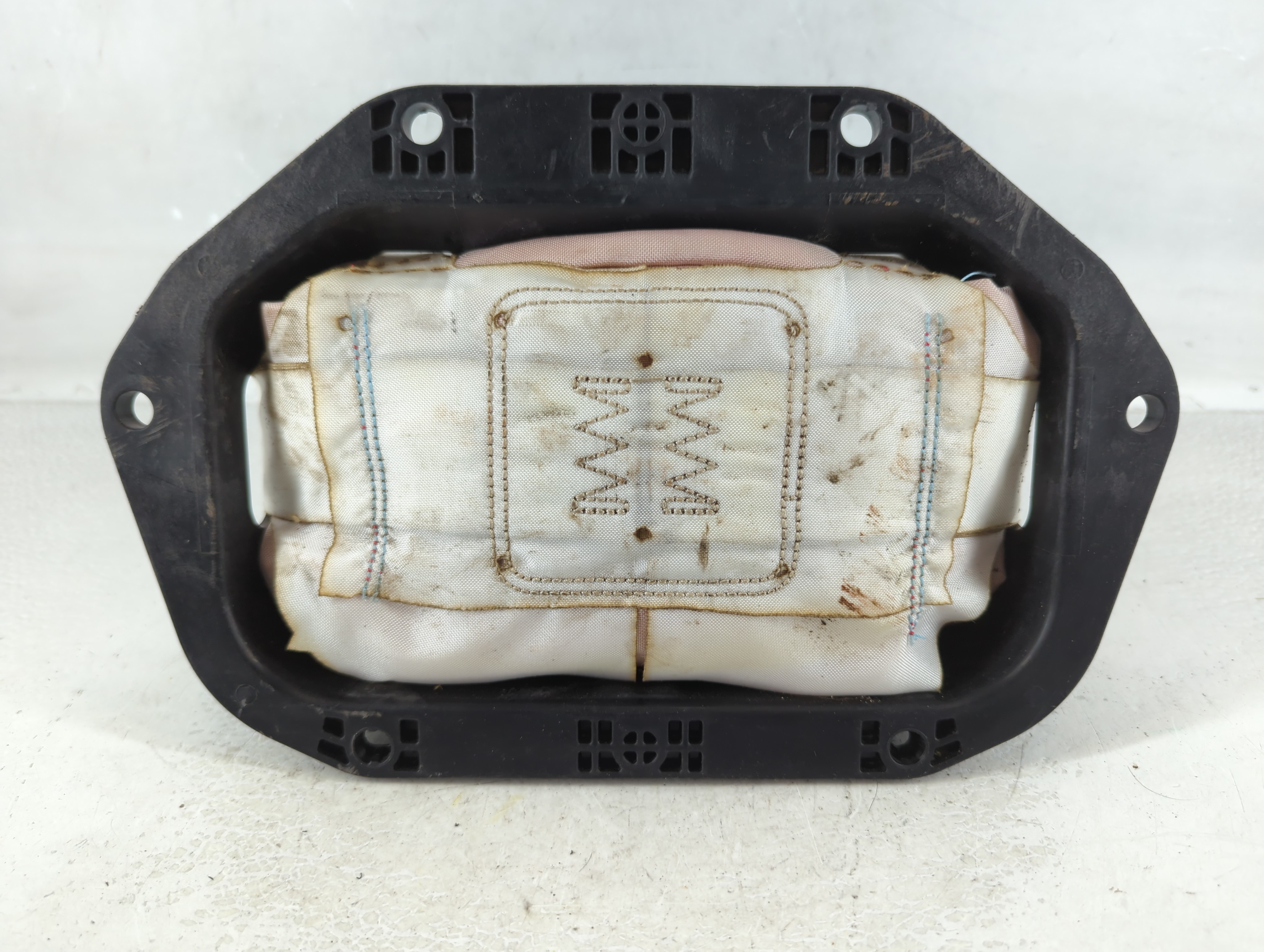 2014-2020 Chevrolet Impala Air Bag Passenger Right Dashboard Oem 1079878 - Oemusedautoparts1.com