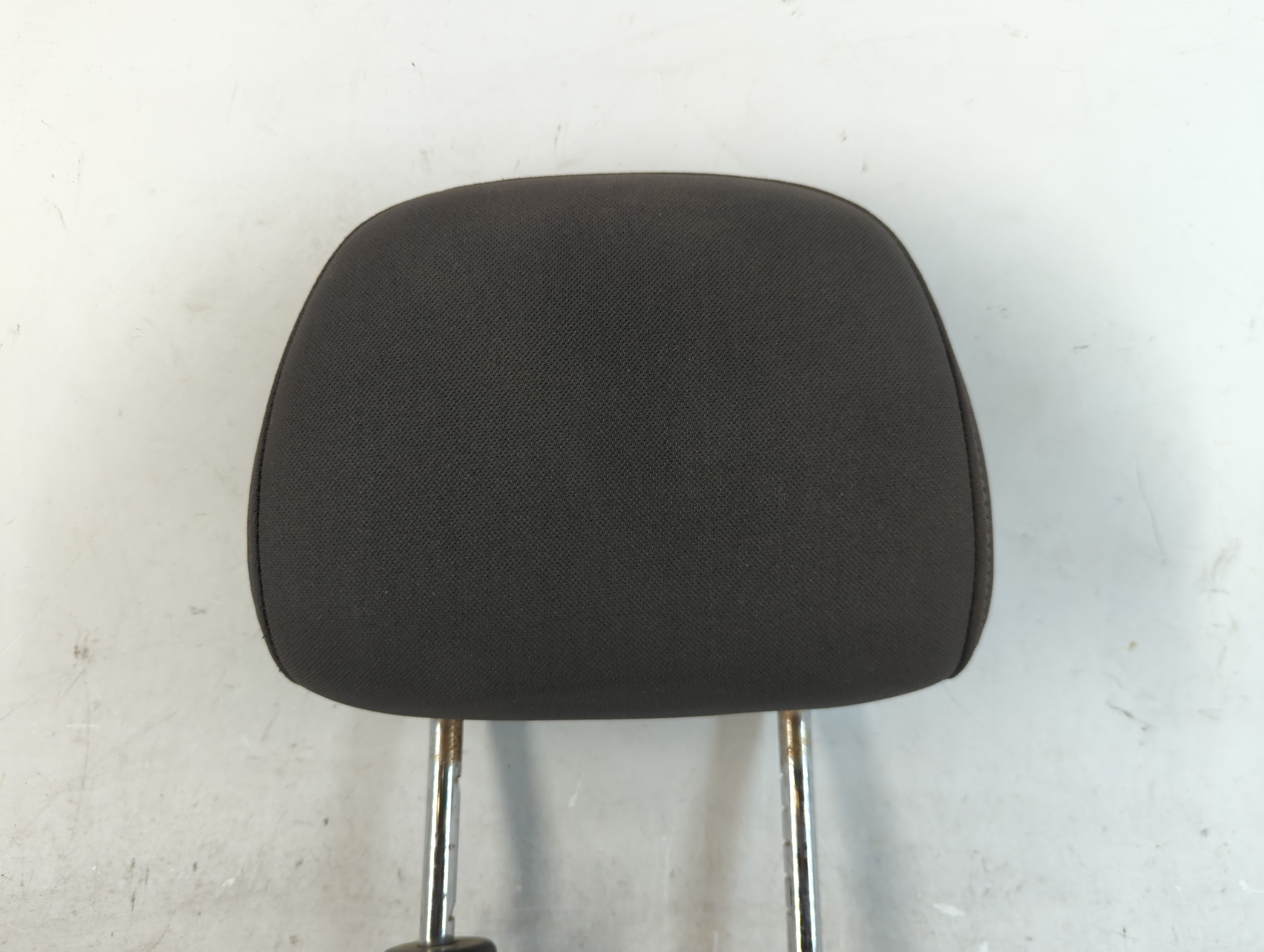 2008-2012 Jeep Liberty Headrest Head Rest Front Driver Passenger Seat 1079885 - Oemusedautoparts1.com