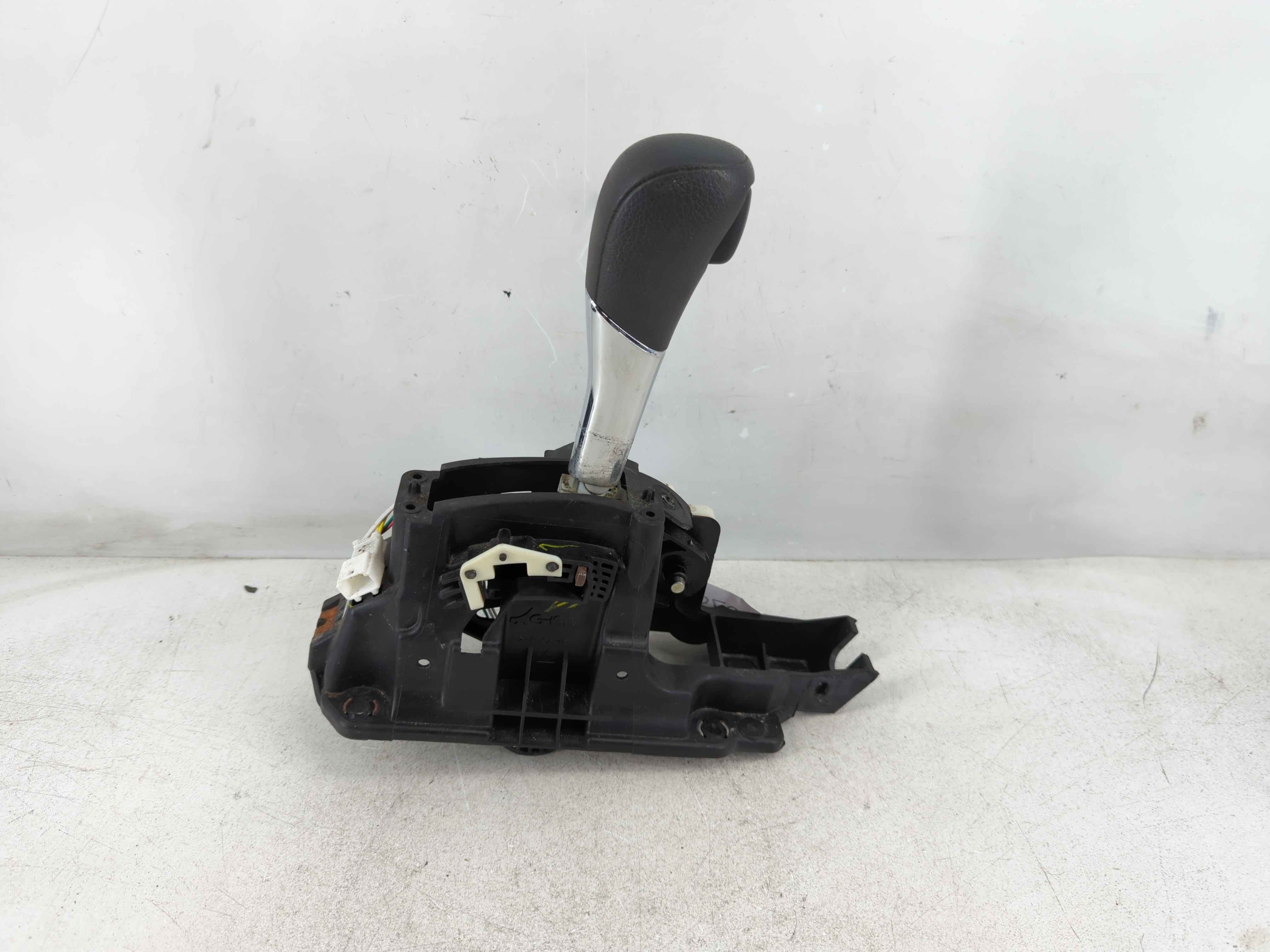 2015 Nissan Altima Passenger Right Seat Belt Front Retractor 1079897 - Oemusedautoparts1.com