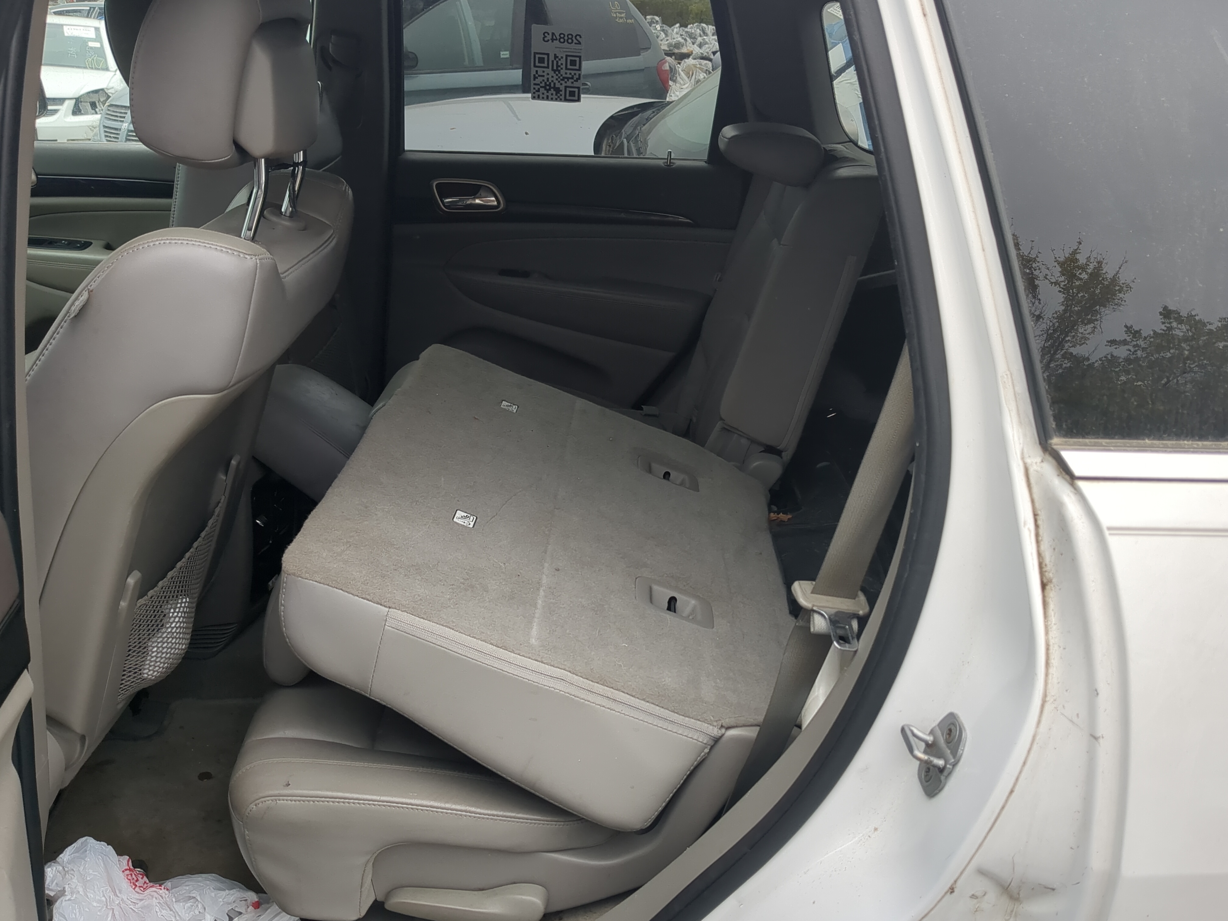 2013 Jeep Grand Cherokee Rear Seat Oem 1080605 - Oemusedautoparts1.com