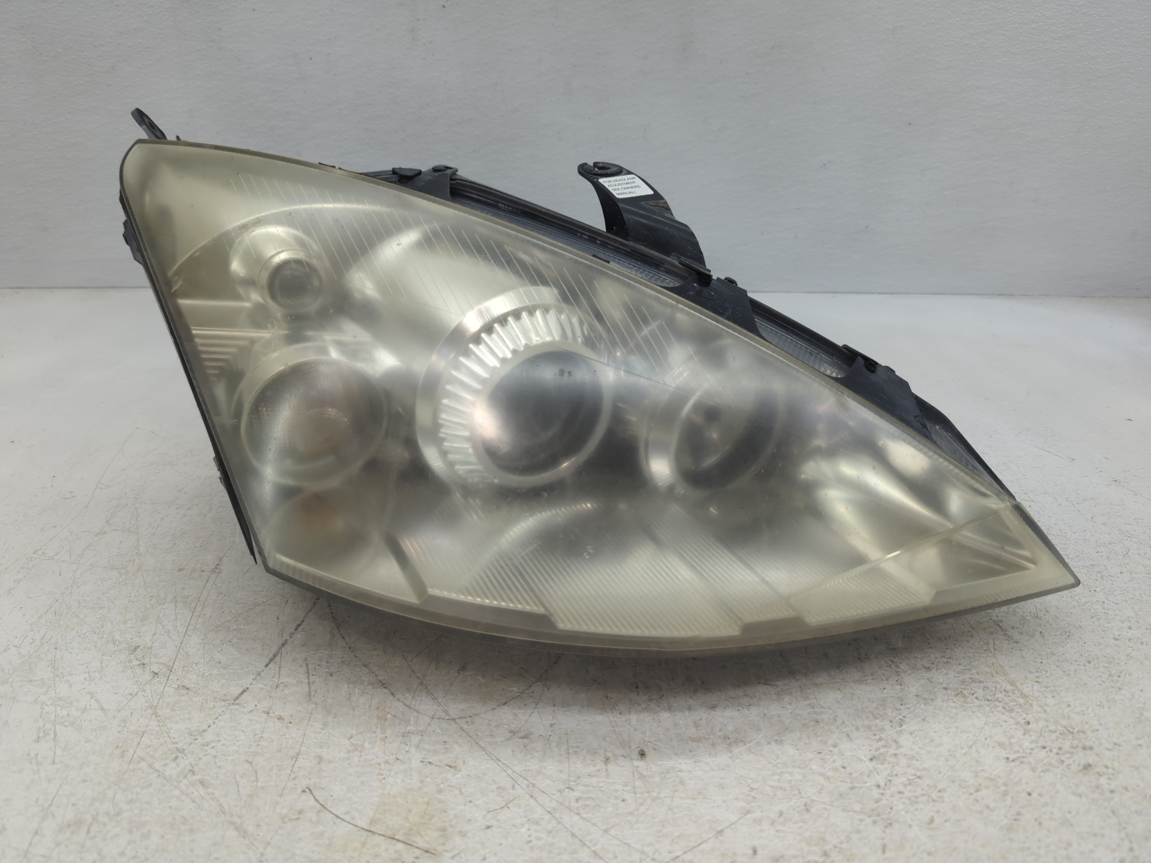 2002-2004 Ford Focus Passenger Right Oem Head Light Headlight Lamp 1080678 - Oemusedautoparts1.com