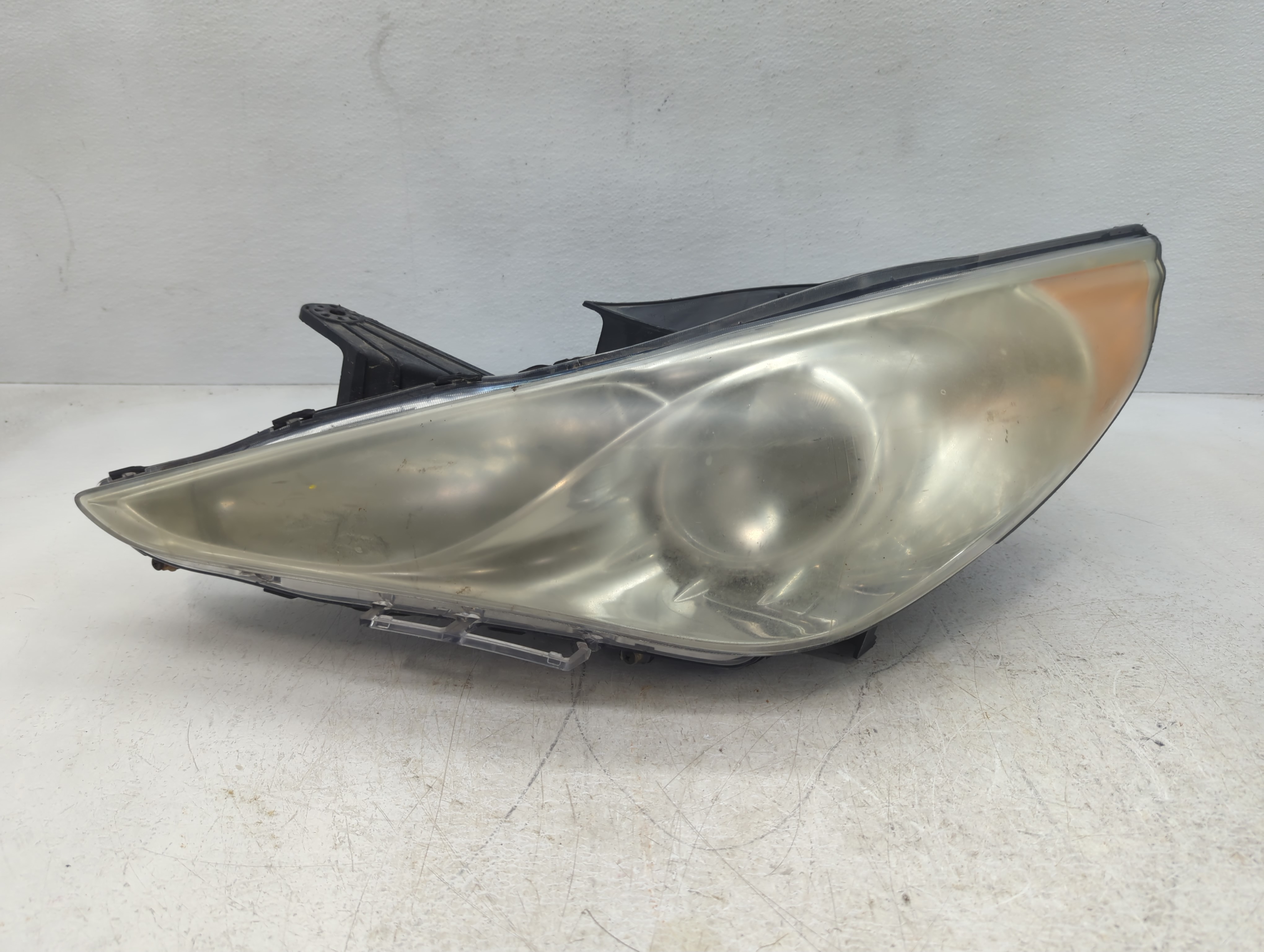 2011-2014 Hyundai Sonata Driver Left Oem Head Light Headlight Lamp 1080680 - Oemusedautoparts1.com
