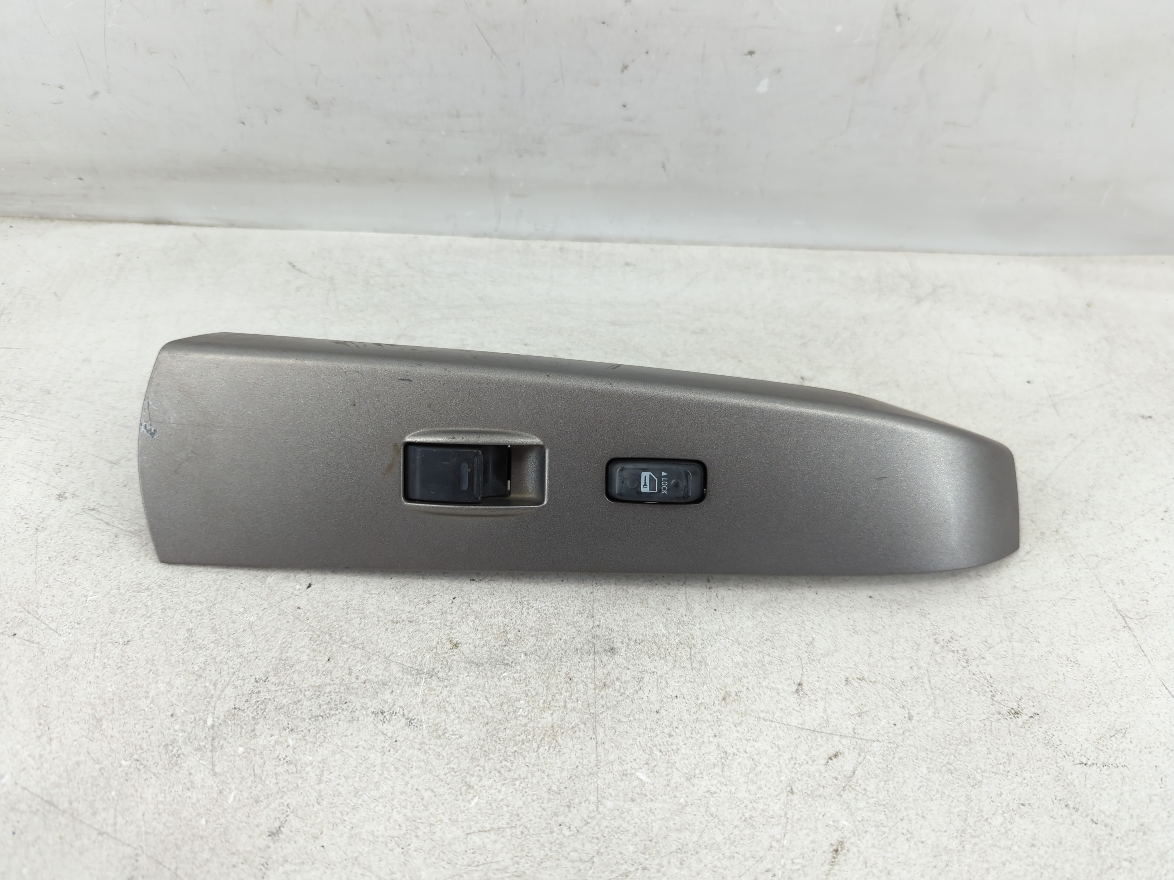 2004-2009 Toyota Prius Driver Left Door Master Power Window Switch 1080725 - Oemusedautoparts1.com