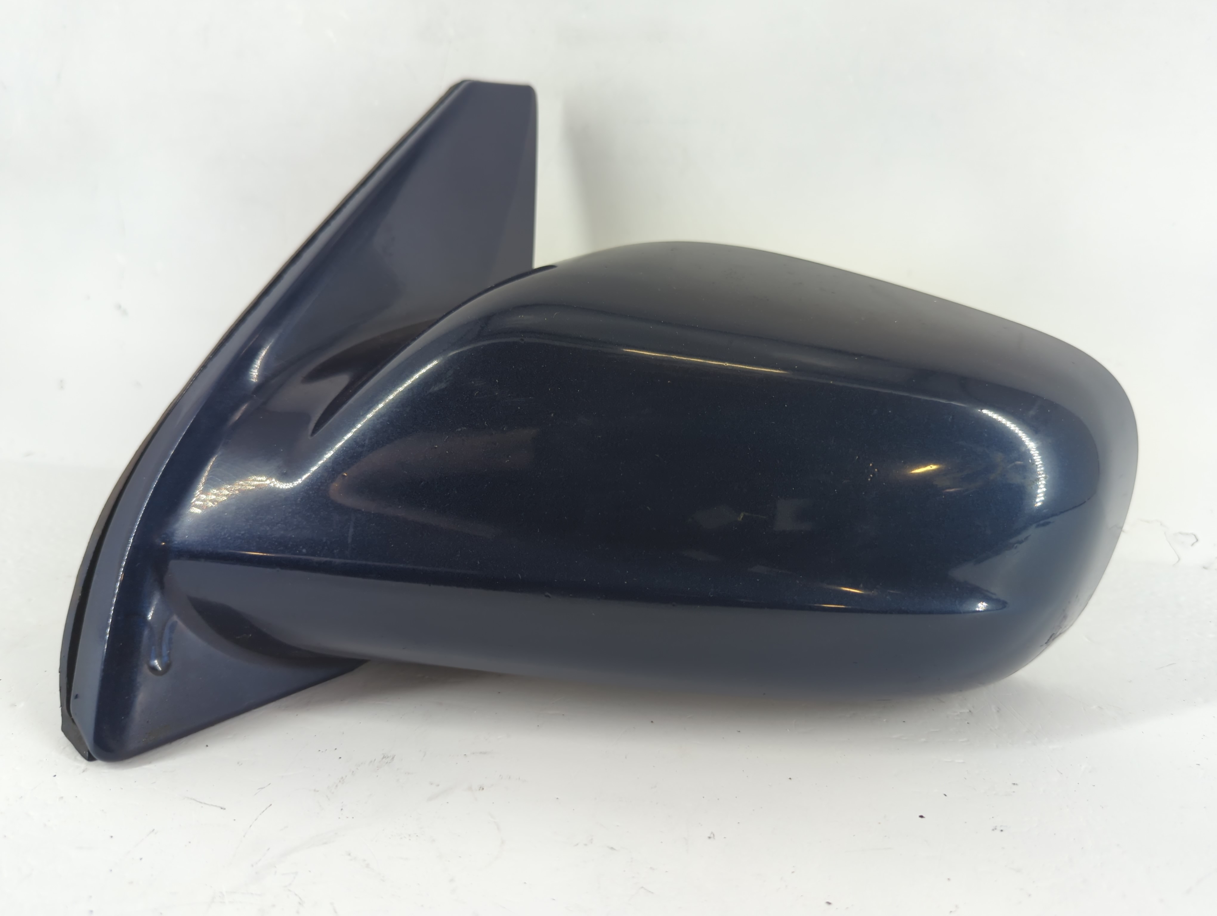 2003-2008 Toyota Matrix Driver Left Side View Power Door Mirror Blue 1080735 - Oemusedautoparts1.com