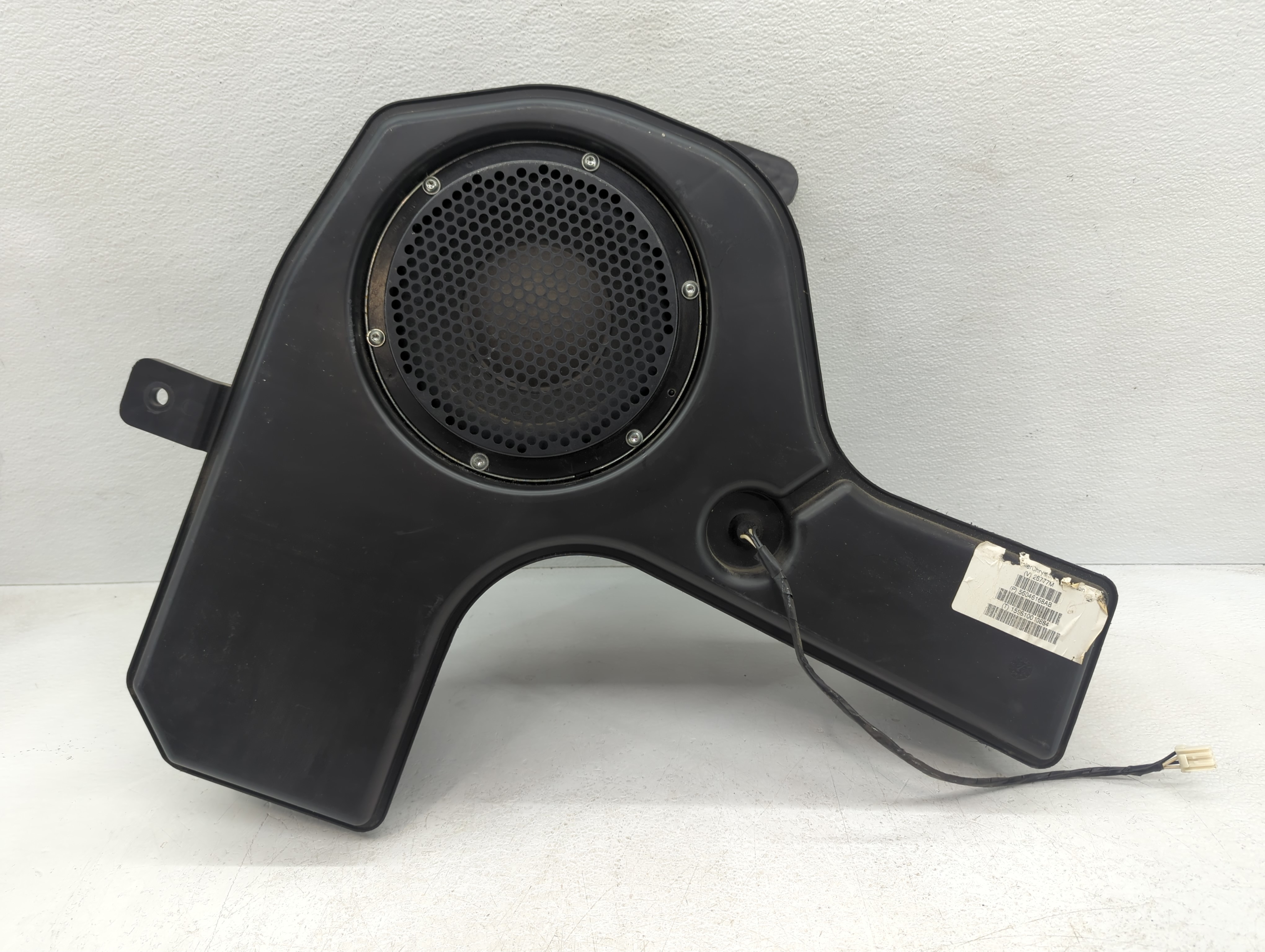 2006 Dodge Durango Speaker/subwoofer 1080893 - Oemusedautoparts1.com