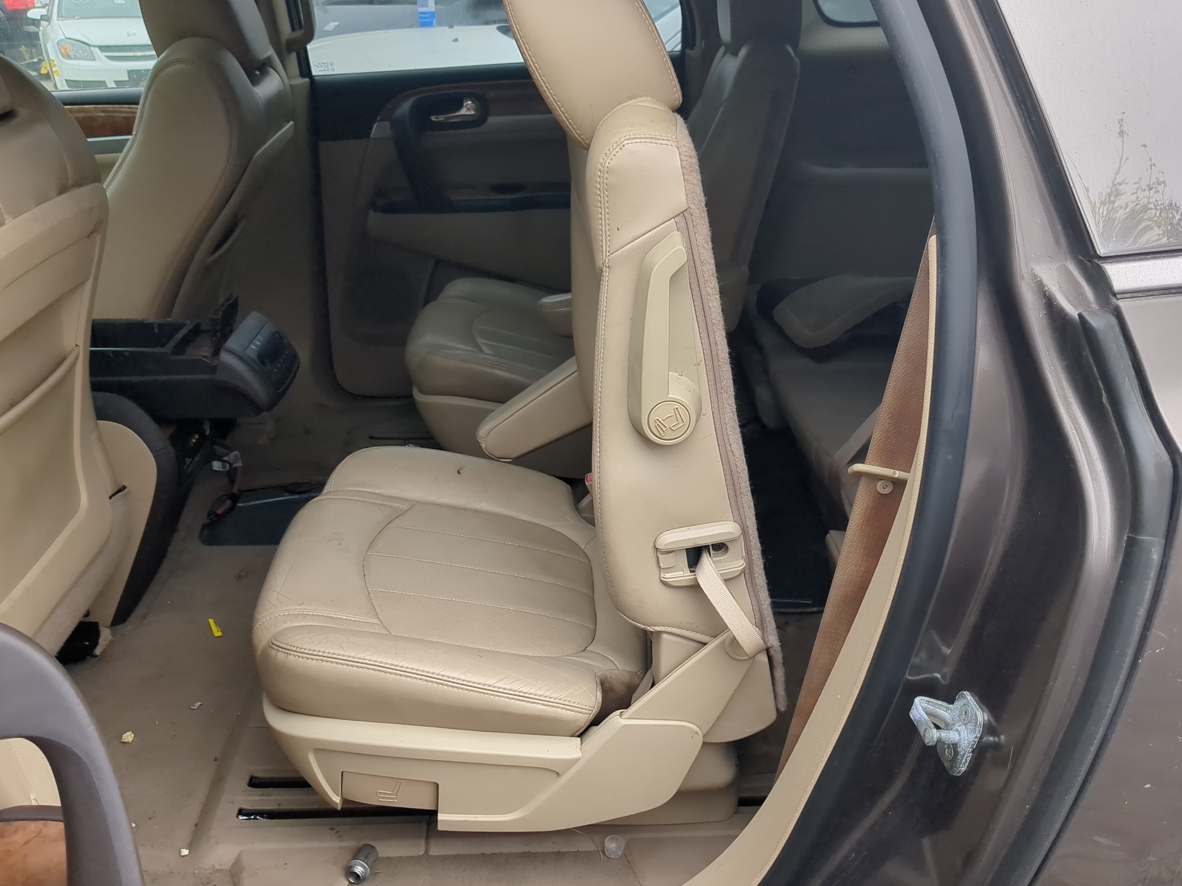 2011 Buick Enclave Rear Seat Oem 1080898 - Oemusedautoparts1.com