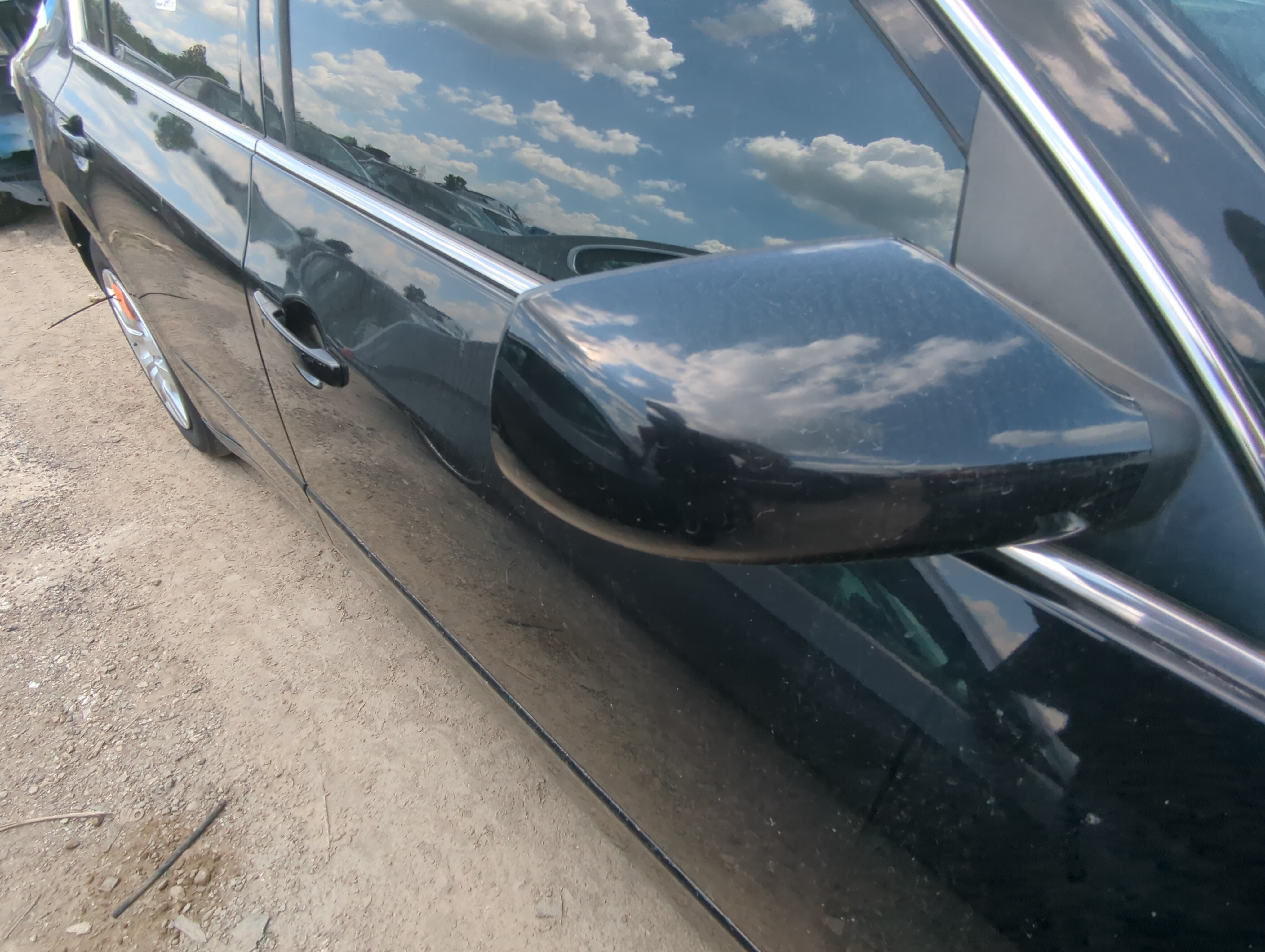 2007-2012 Nissan Altima Passenger Right Side View Power Door Mirror 1081161 - Oemusedautoparts1.com