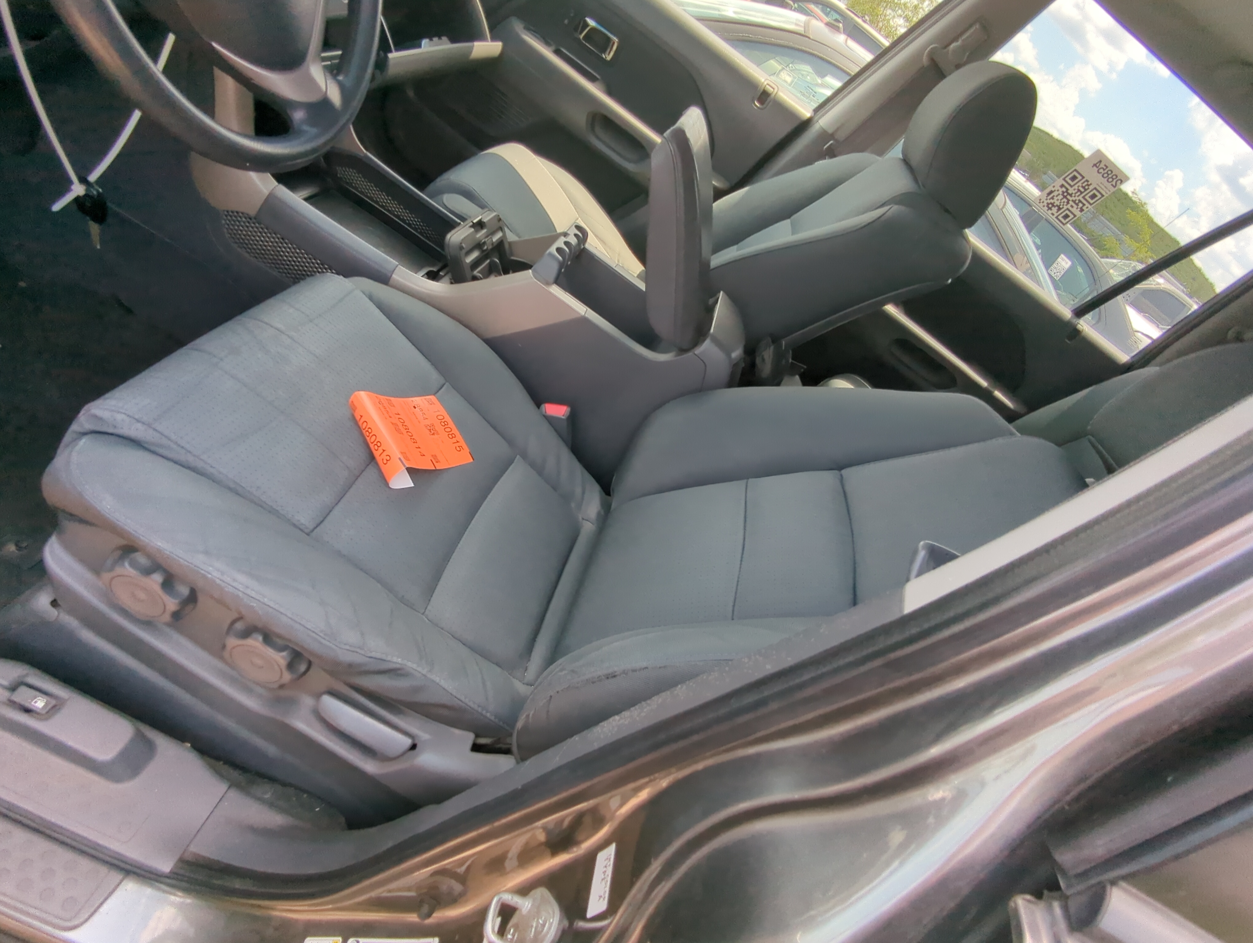 2006-2008 Honda Pilot Driver Front Seat Oem Grey 1081371 - Oemusedautoparts1.com