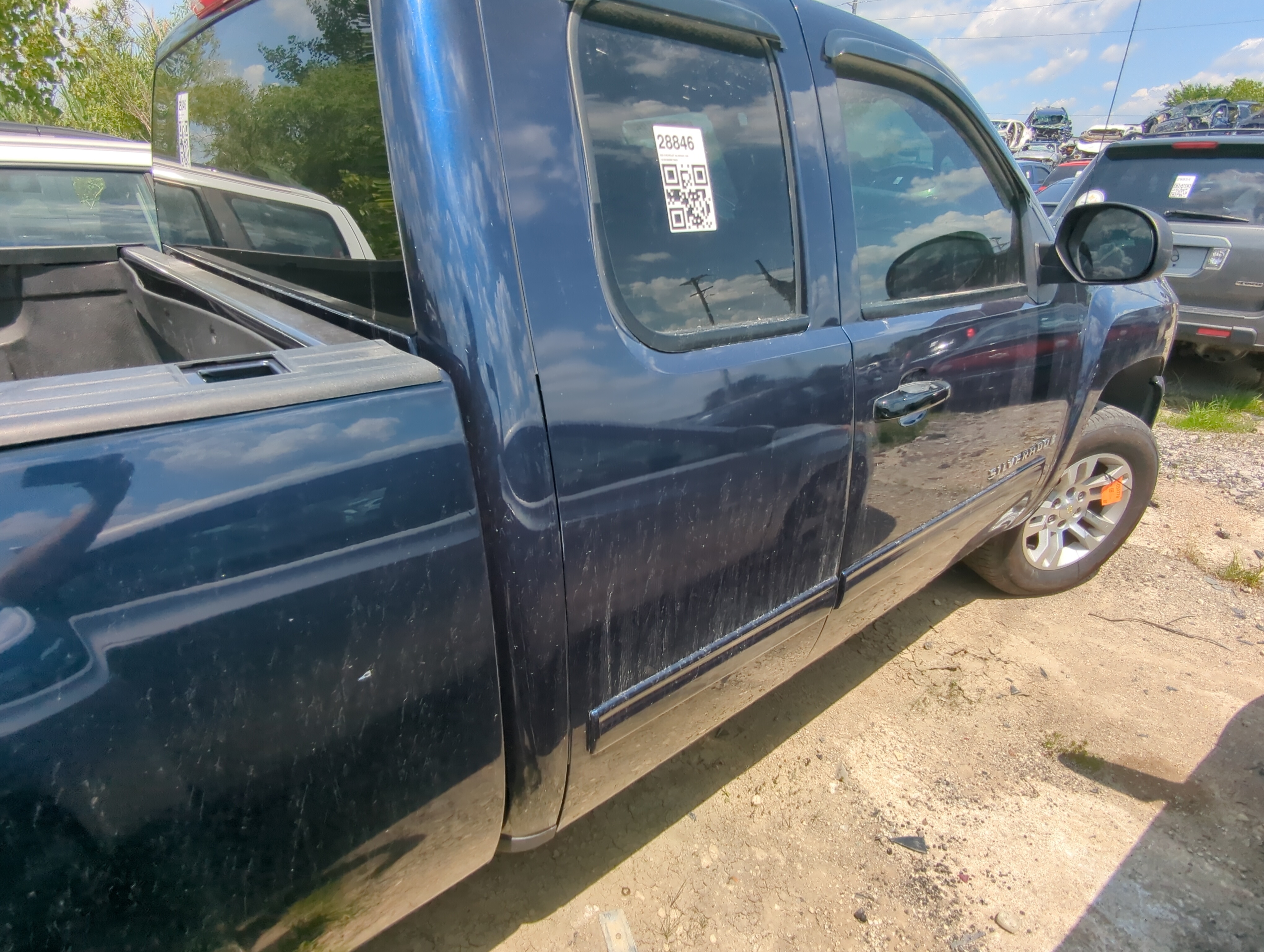 Picture of 2007-2013 Chevrolet Silverado 1500 Passenger Rear Door Oem 1081406