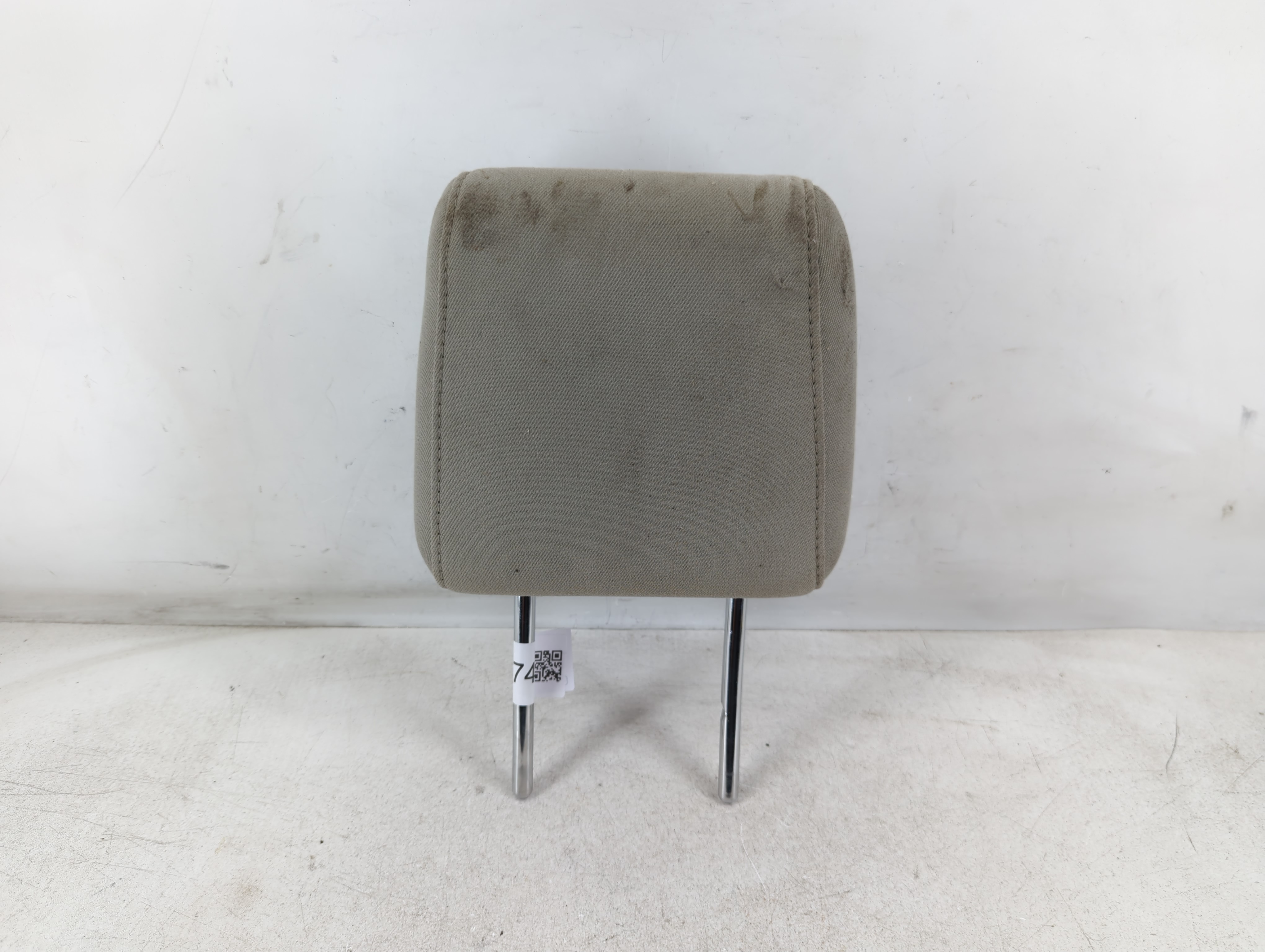 2012-2012 Ford Focus Headrest Head Rest Front Driver Passenger Seat Grey 1081749 - Oemusedautoparts1.com