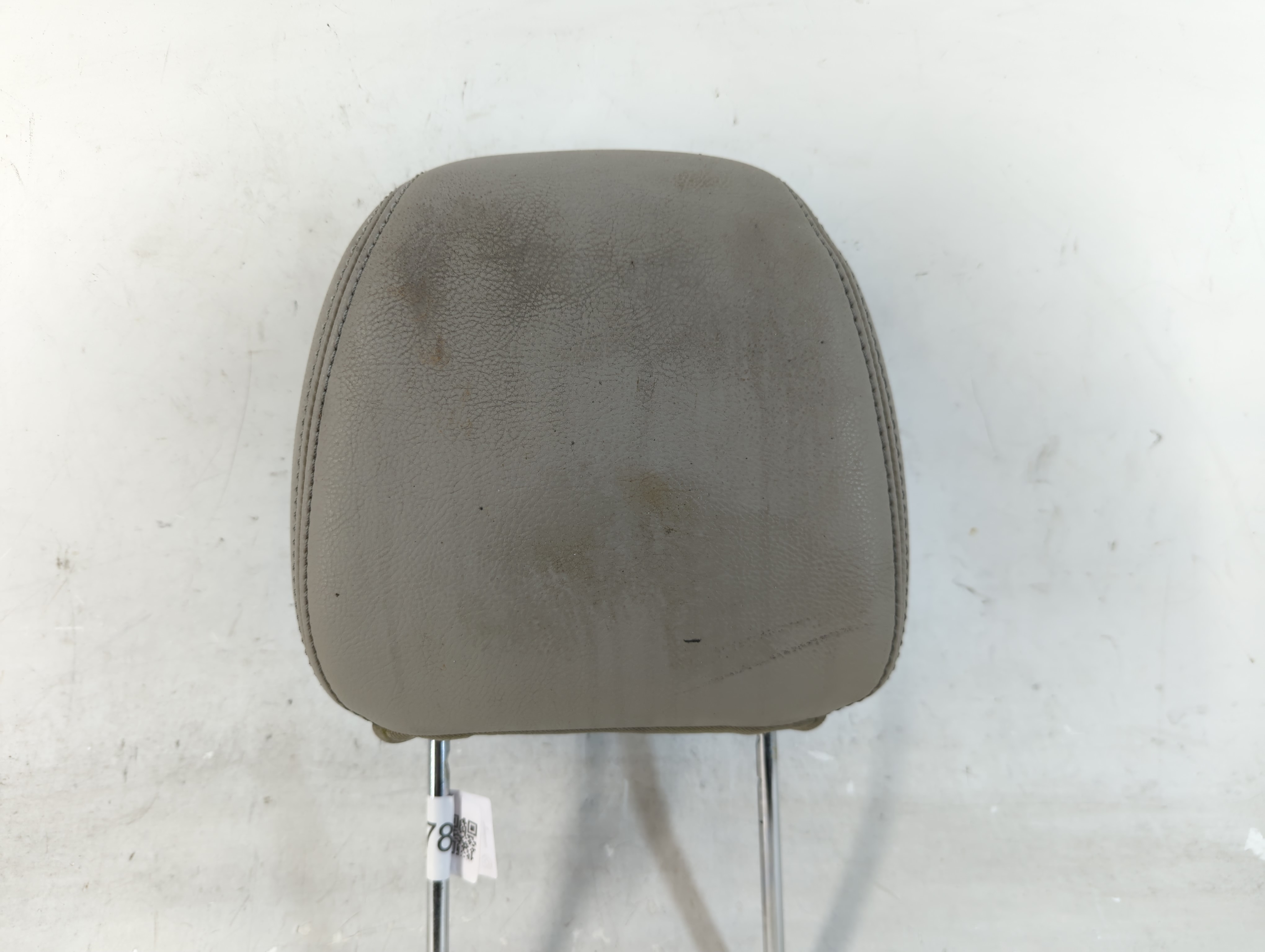 2011-2013 Ford Edge Headrest Head Rest Front Driver Passenger Seat Grey 1081783 - Oemusedautoparts1.com