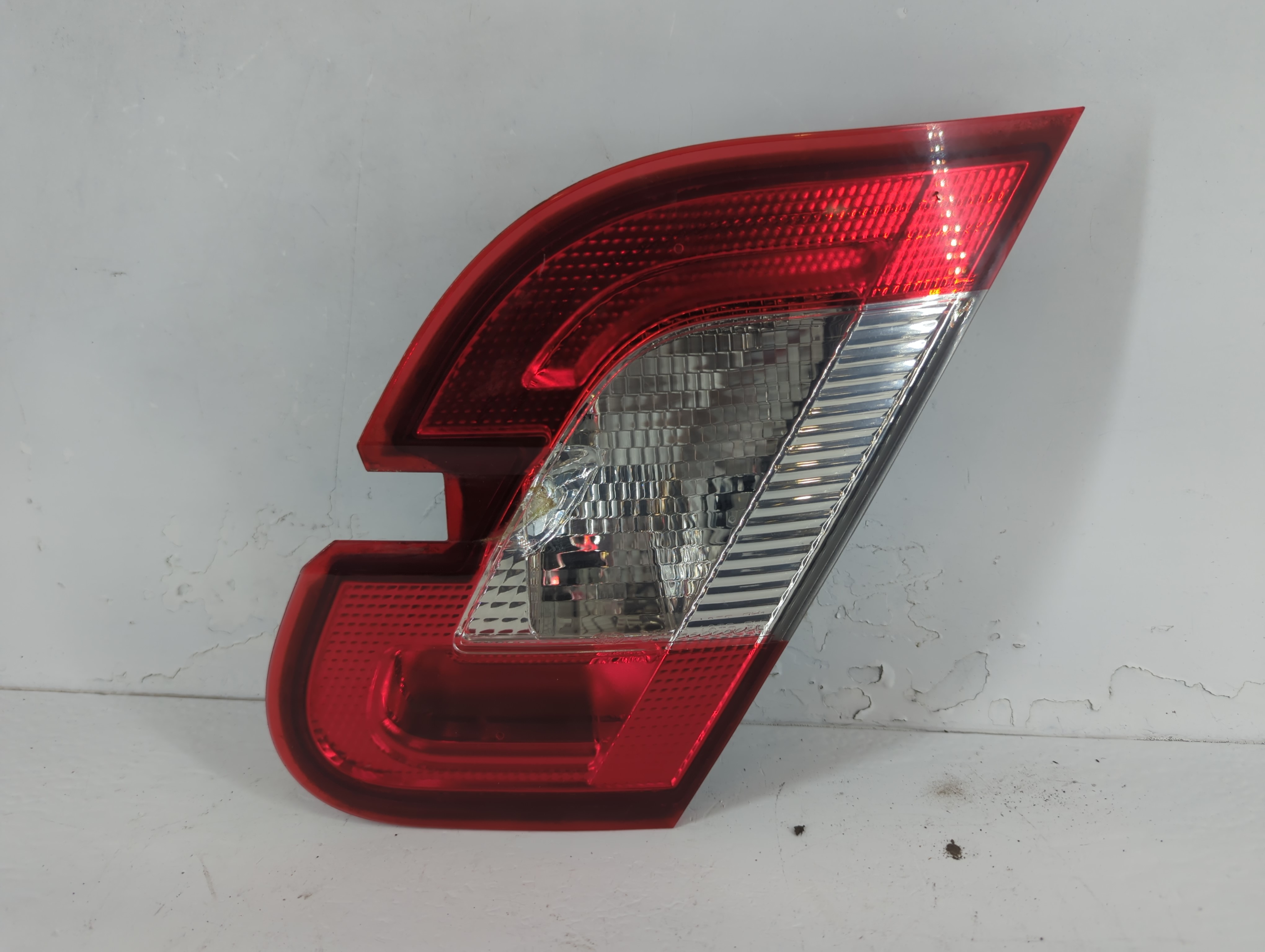 2010-2012 Ford Taurus Passenger Right Side Tail Light Taillight Oem 1081815 - Oemusedautoparts1.com