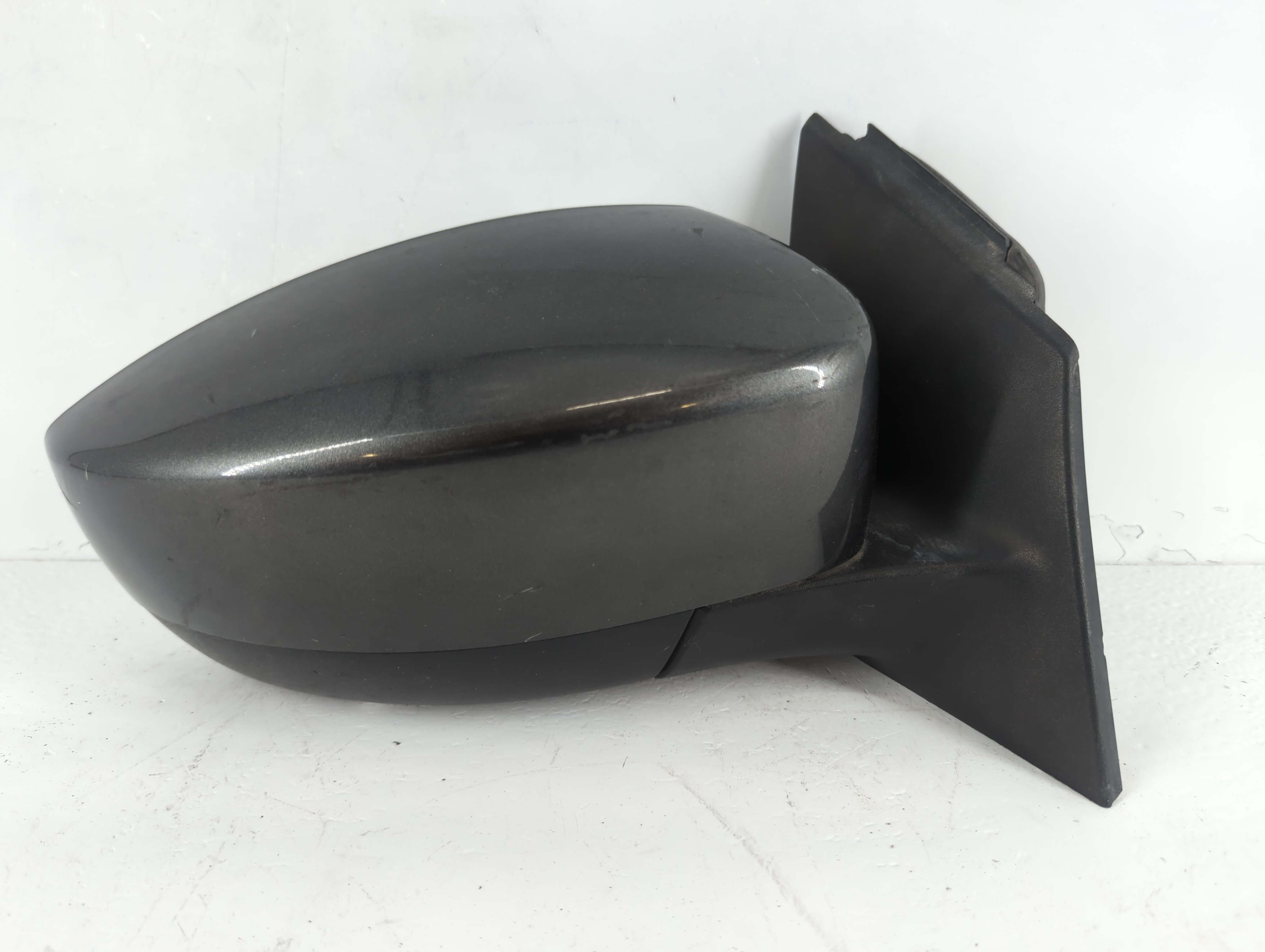 2018-2018 Ford Focus Passenger Right Side View Power Door Mirror Black 1081882 - Oemusedautoparts1.com