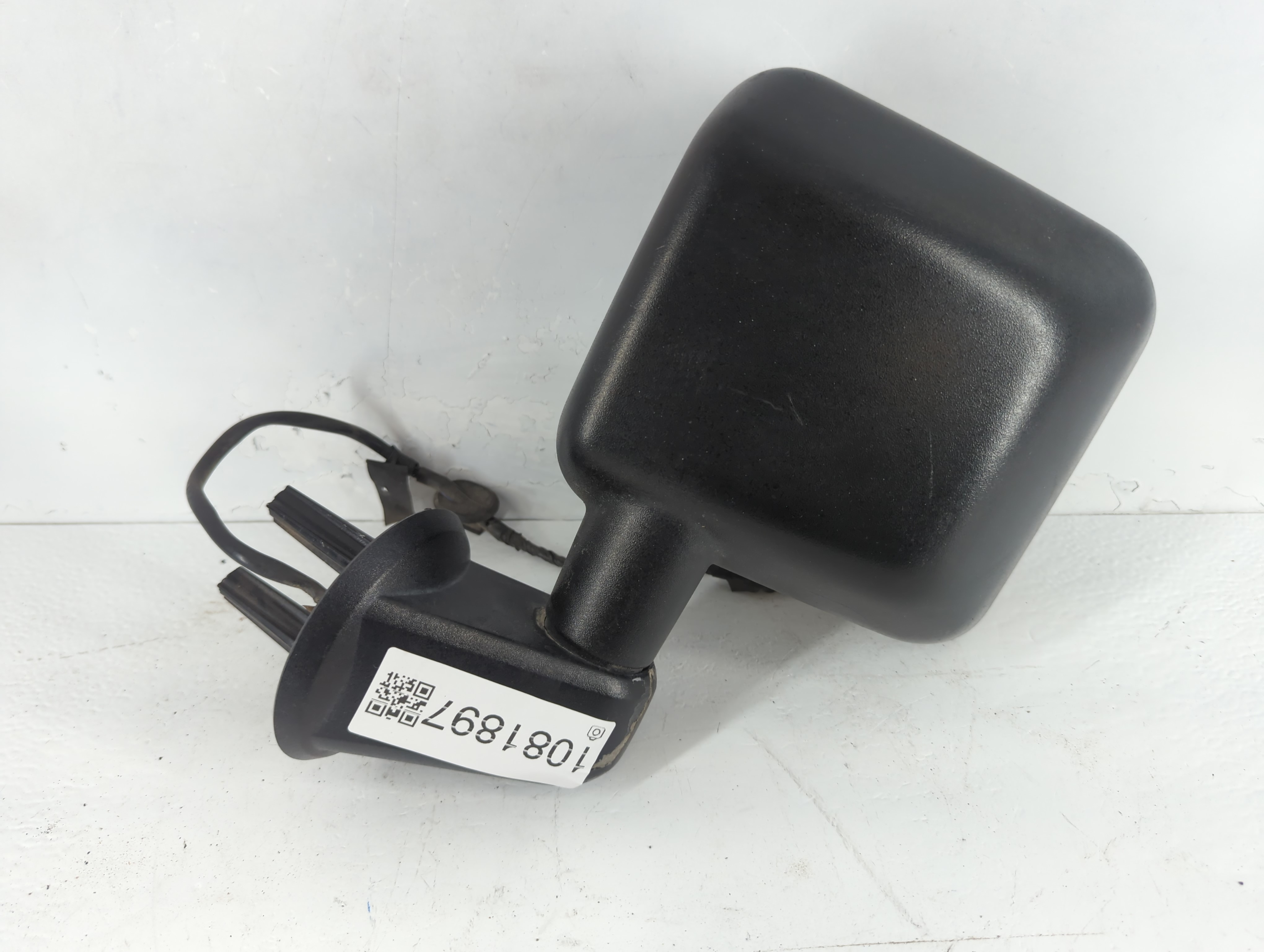 2014-2014 Jeep Wrangler Driver Left Side View Power Door Mirror Black 1081897 - Oemusedautoparts1.com