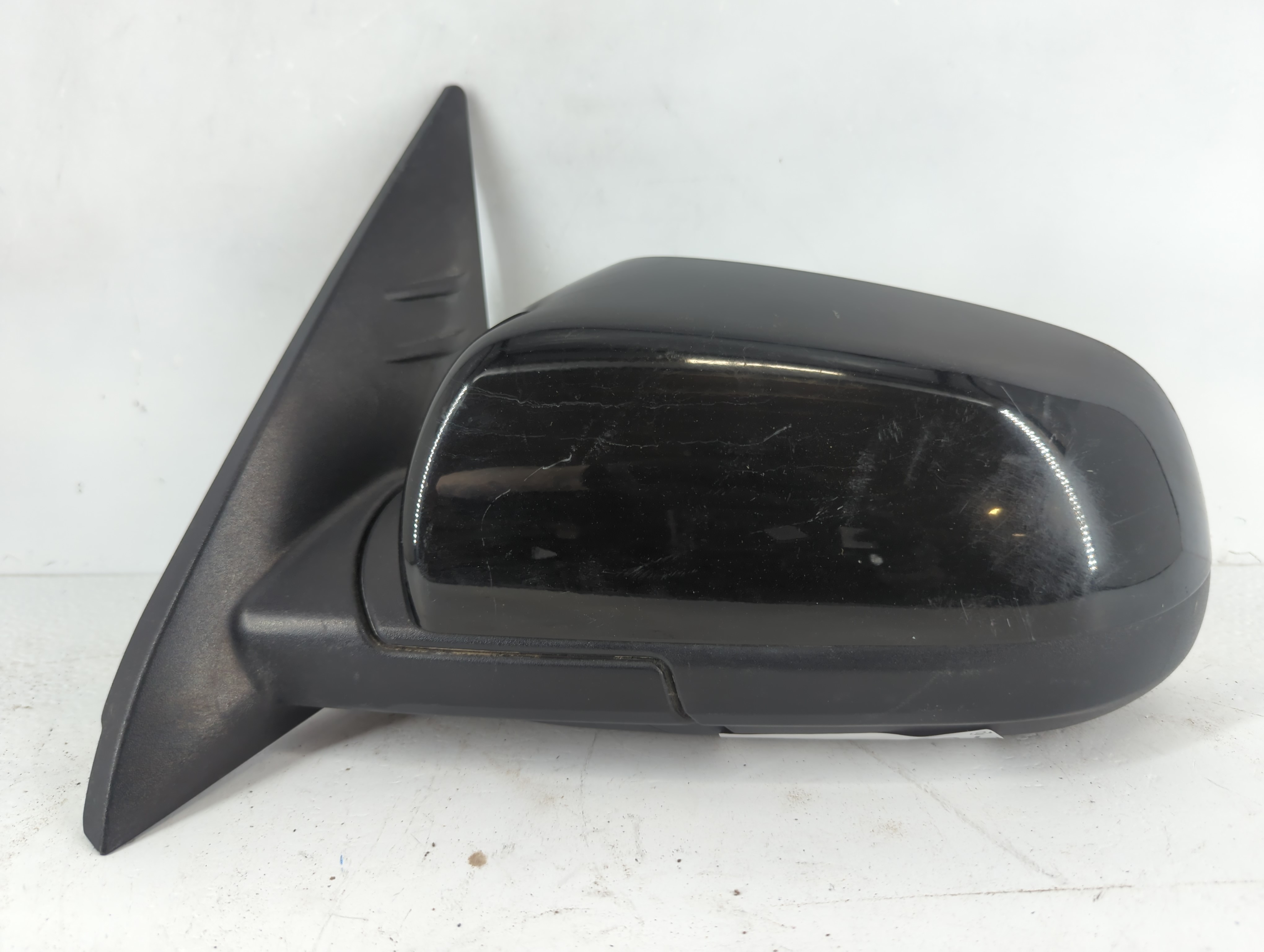 2020-2020 Hyundai Venue Driver Left Side View Power Door Mirror Black 1081904 - Oemusedautoparts1.com