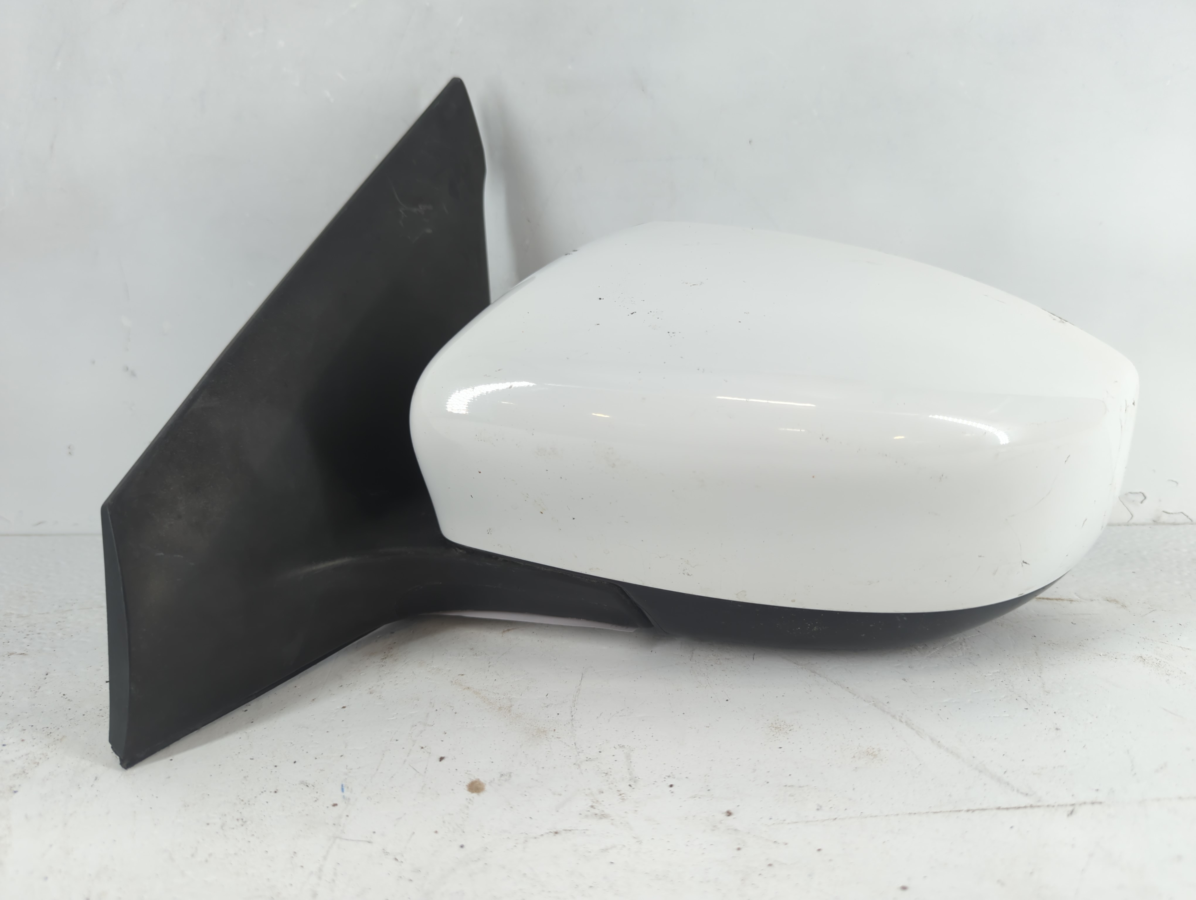 Picture of 2016-2019 Nissan Sentra Driver Left Side View Power Door Mirror White 1081905