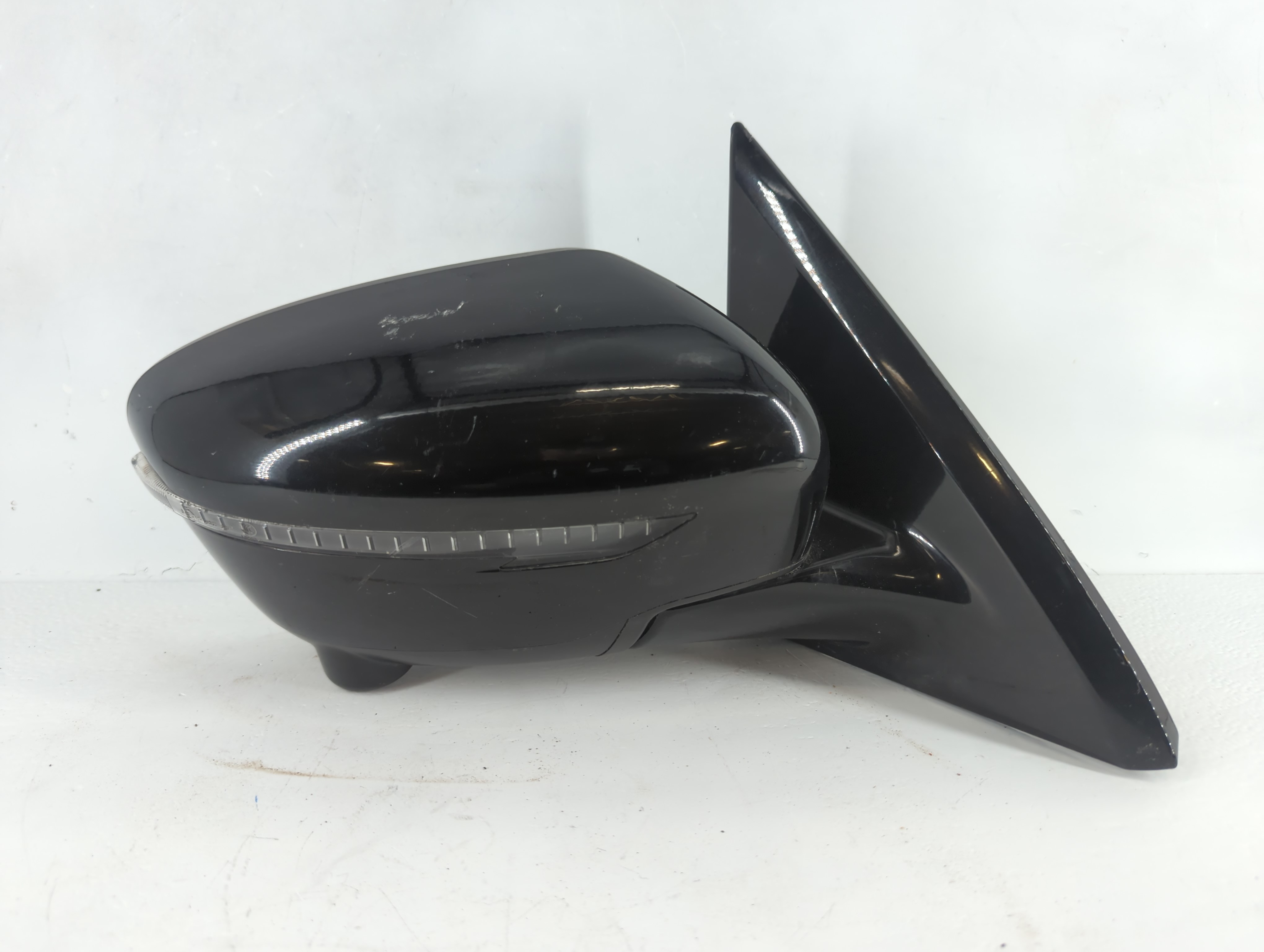 2018-2020 Nissan Pathfinder Passenger Right Side View Power Door Mirror 1081949 - Oemusedautoparts1.com