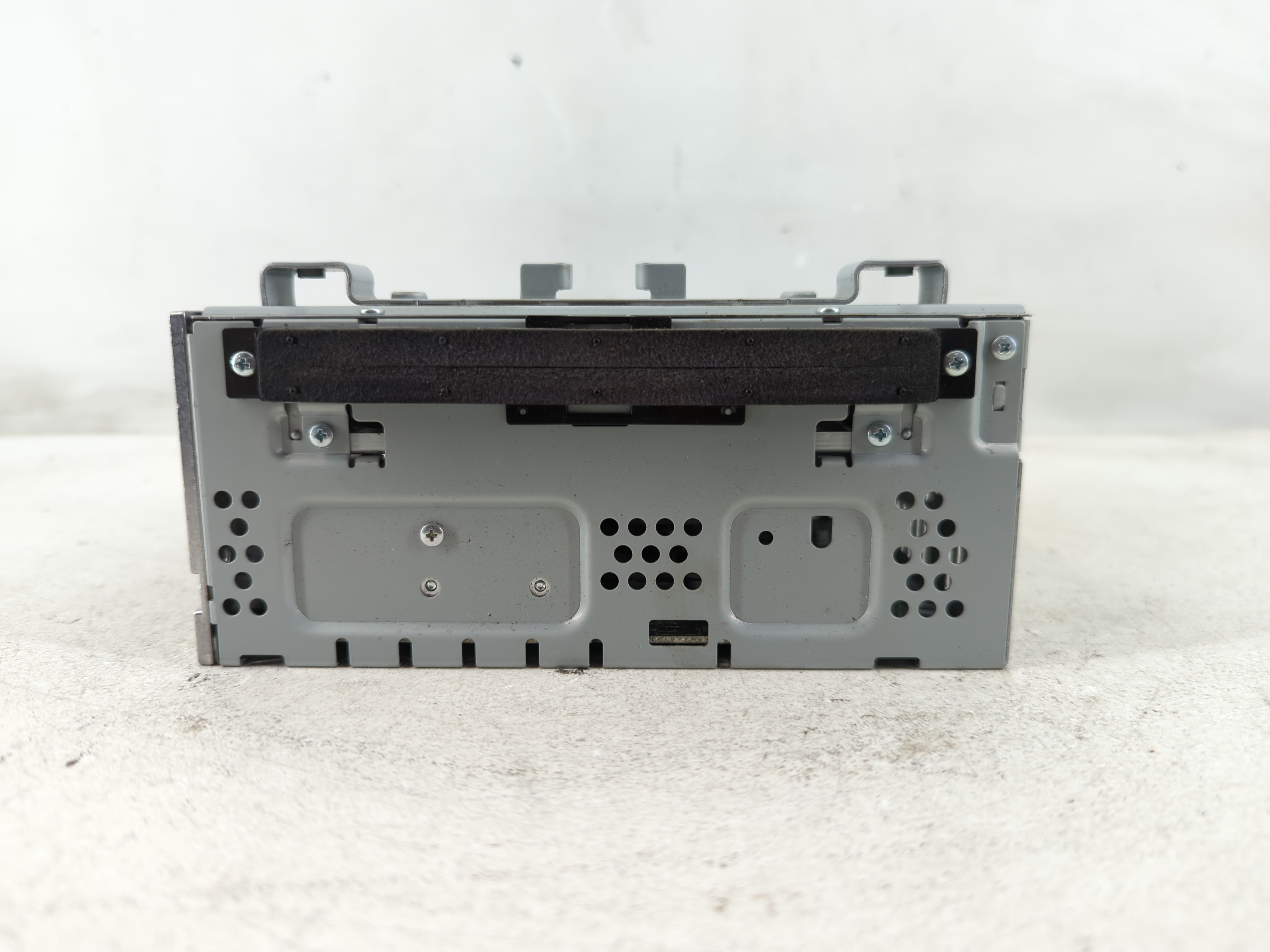 2019-2019 Ford Escape Am Fm Cd Player Radio Receiver 1081979 - Oemusedautoparts1.com