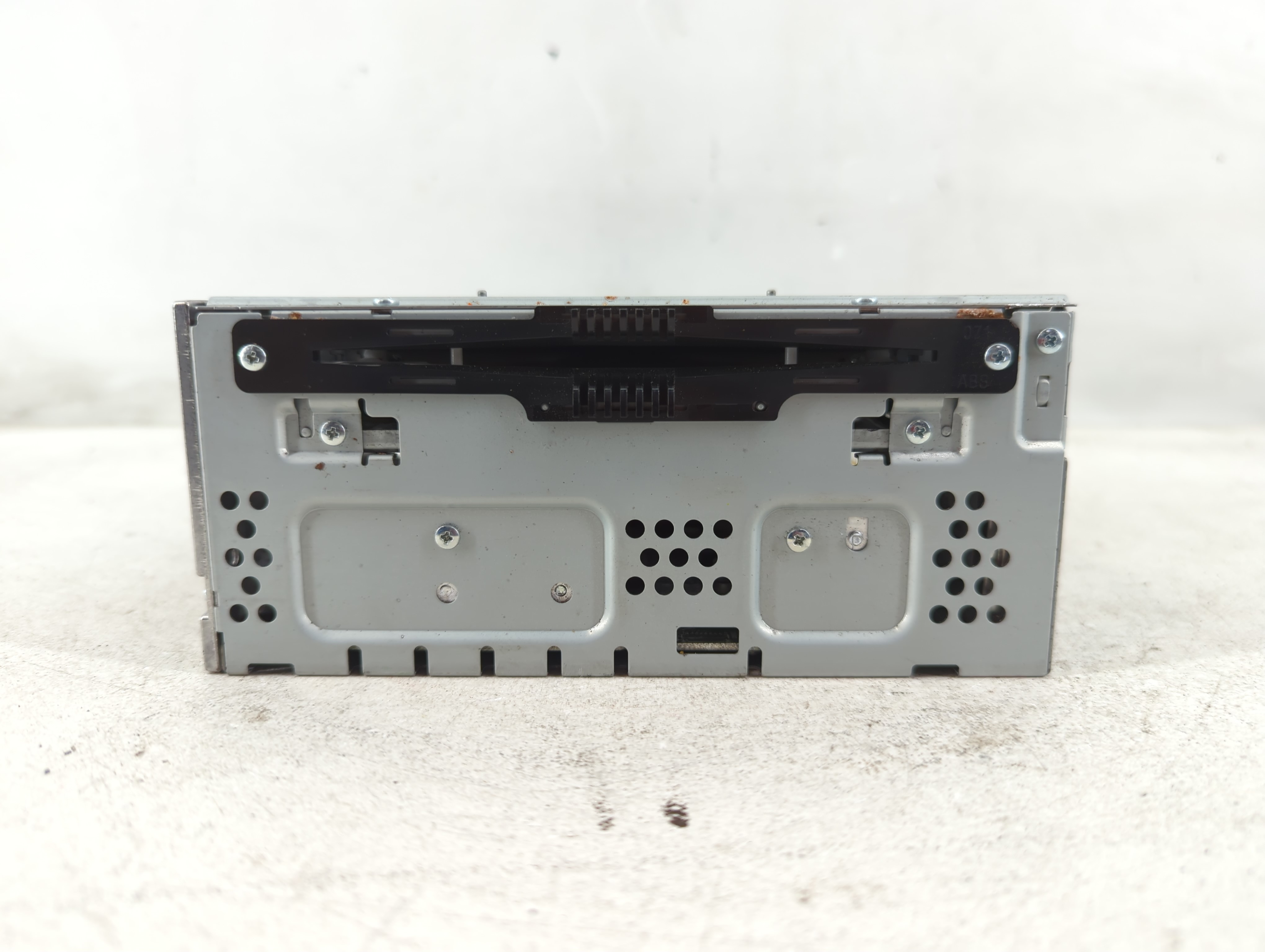 2013-2013 Lincoln Mkt Am Fm Cd Player Radio Receiver 1081988 - Oemusedautoparts1.com