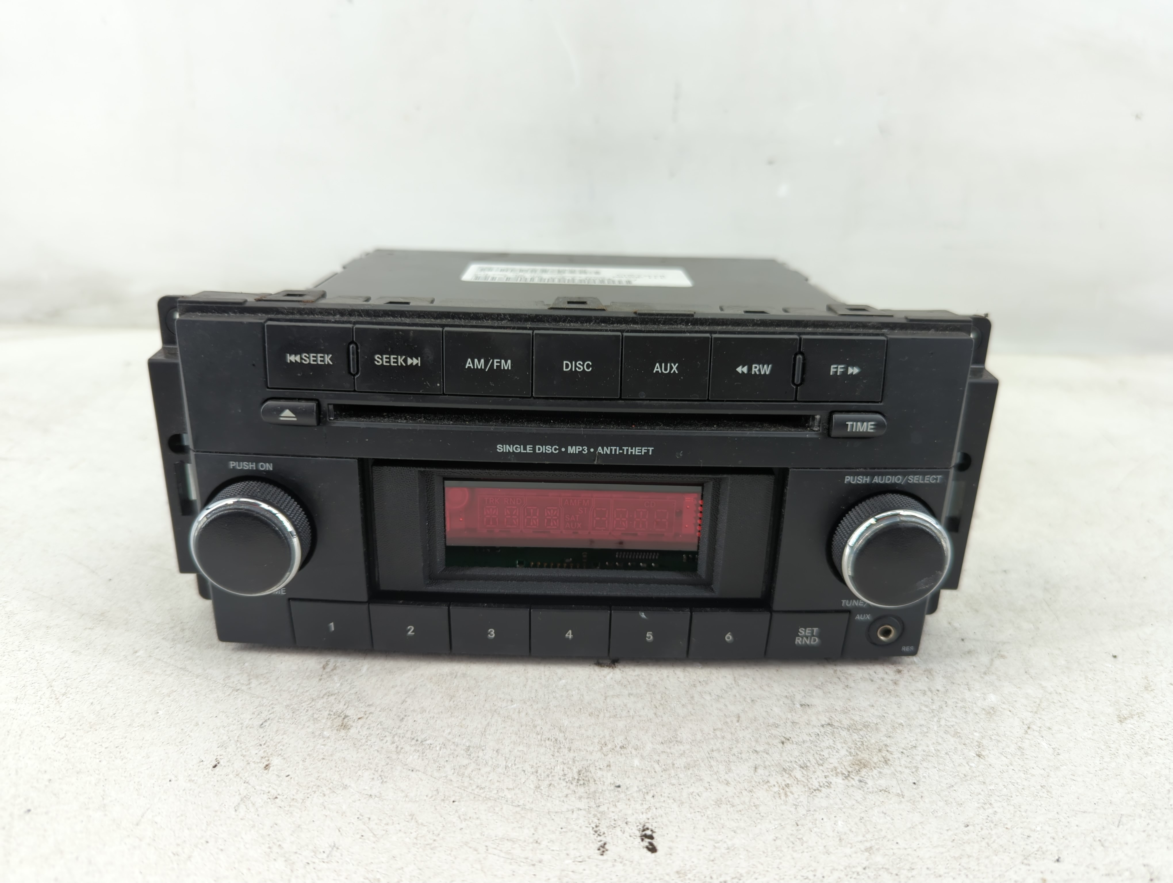 Picture of Dodge Caravan Am Fm Cd Player Radio Receiver 1081994
