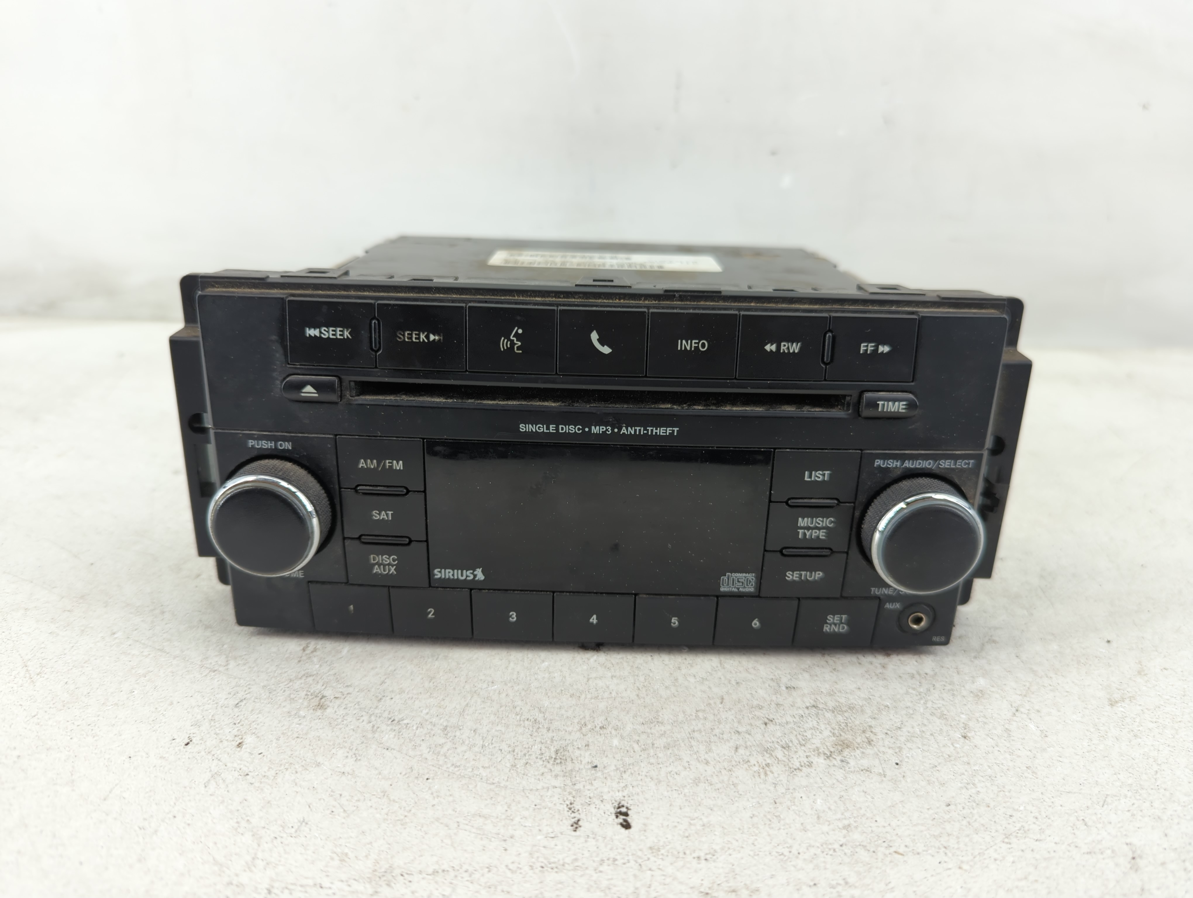 2012-2017 Jeep Patriot Am Fm Cd Player Radio Receiver 1081995 - Oemusedautoparts1.com