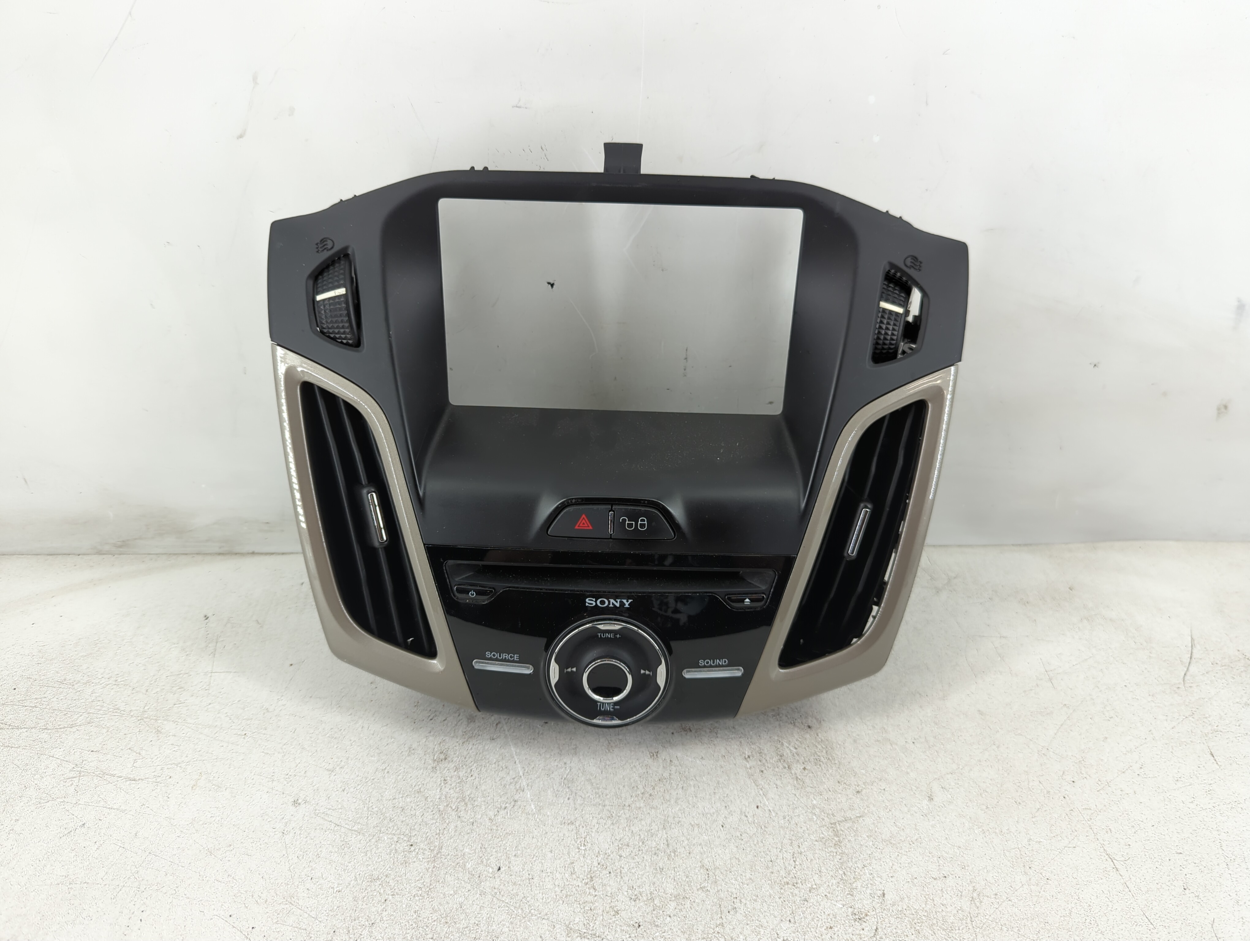 2012-2013 Ford Focus Am Fm Cd Player Radio Receiver 1082002 - Oemusedautoparts1.com